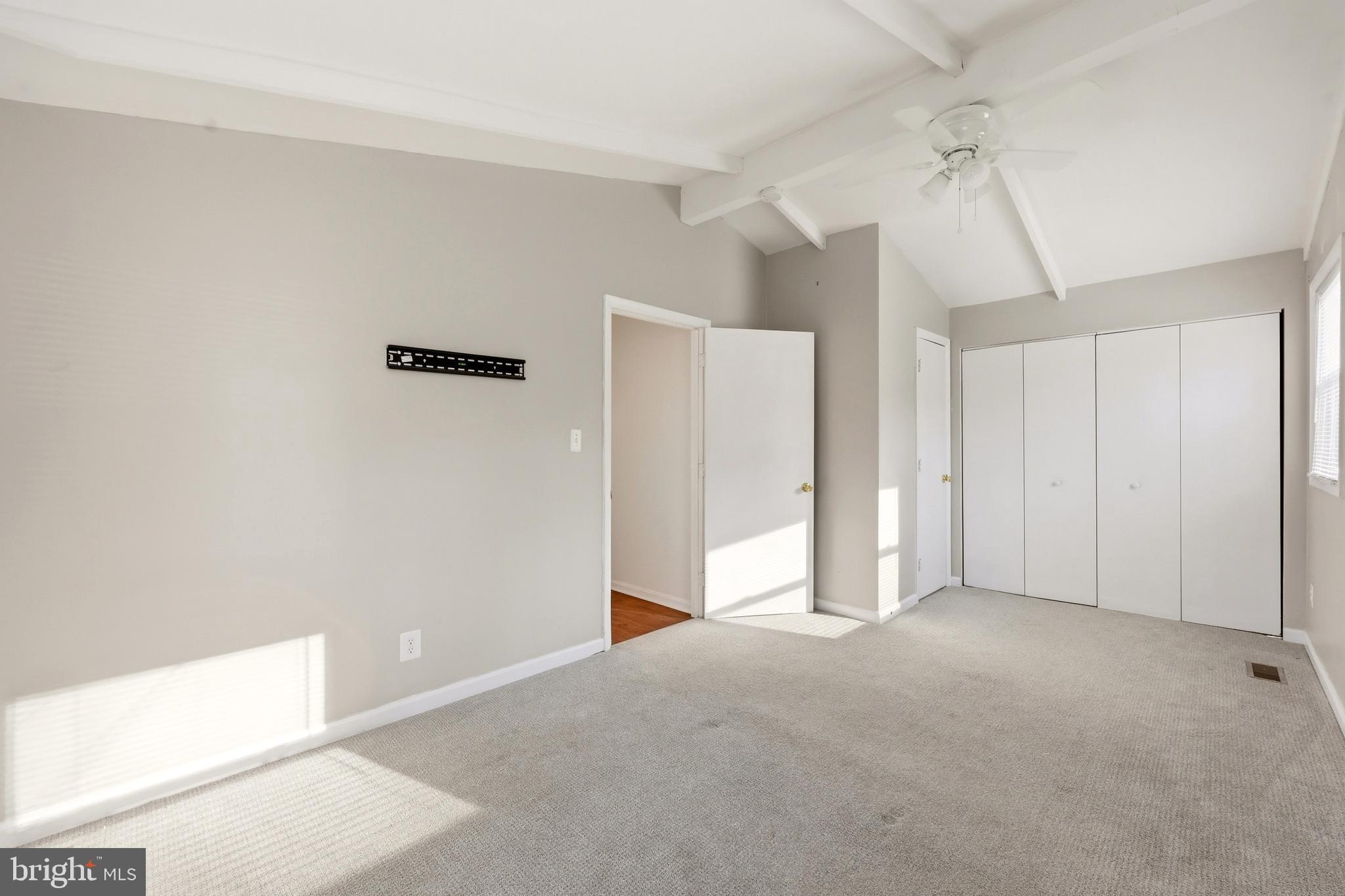 SHANNONDALE - Residential