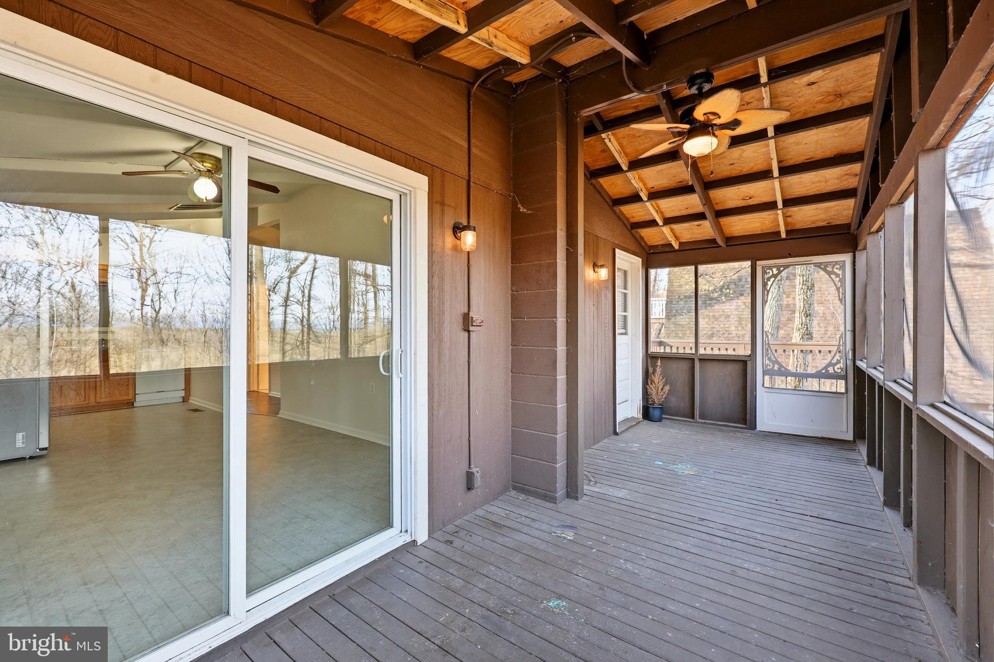 SHANNONDALE - Residential