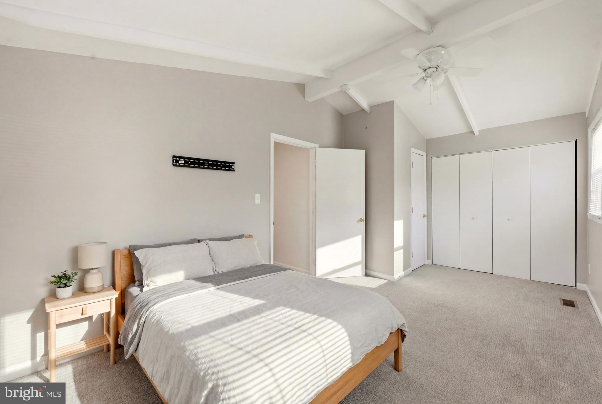 SHANNONDALE - Residential