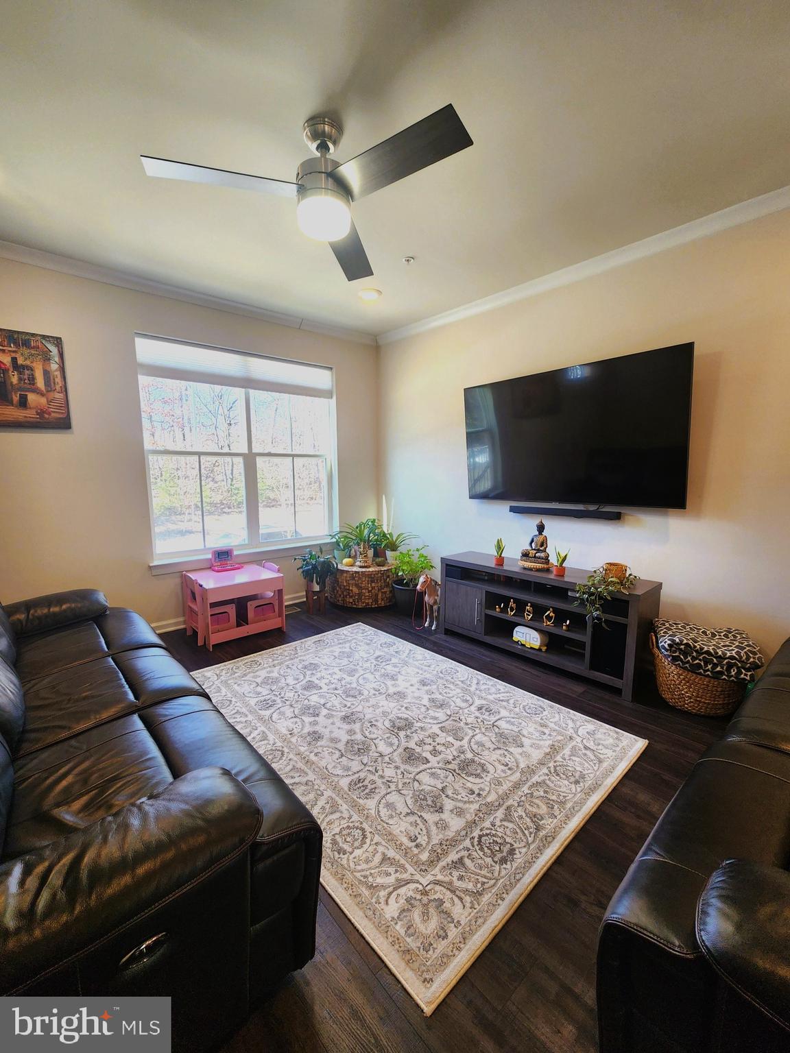 CLARKSBURG SQUARE - Residential Lease