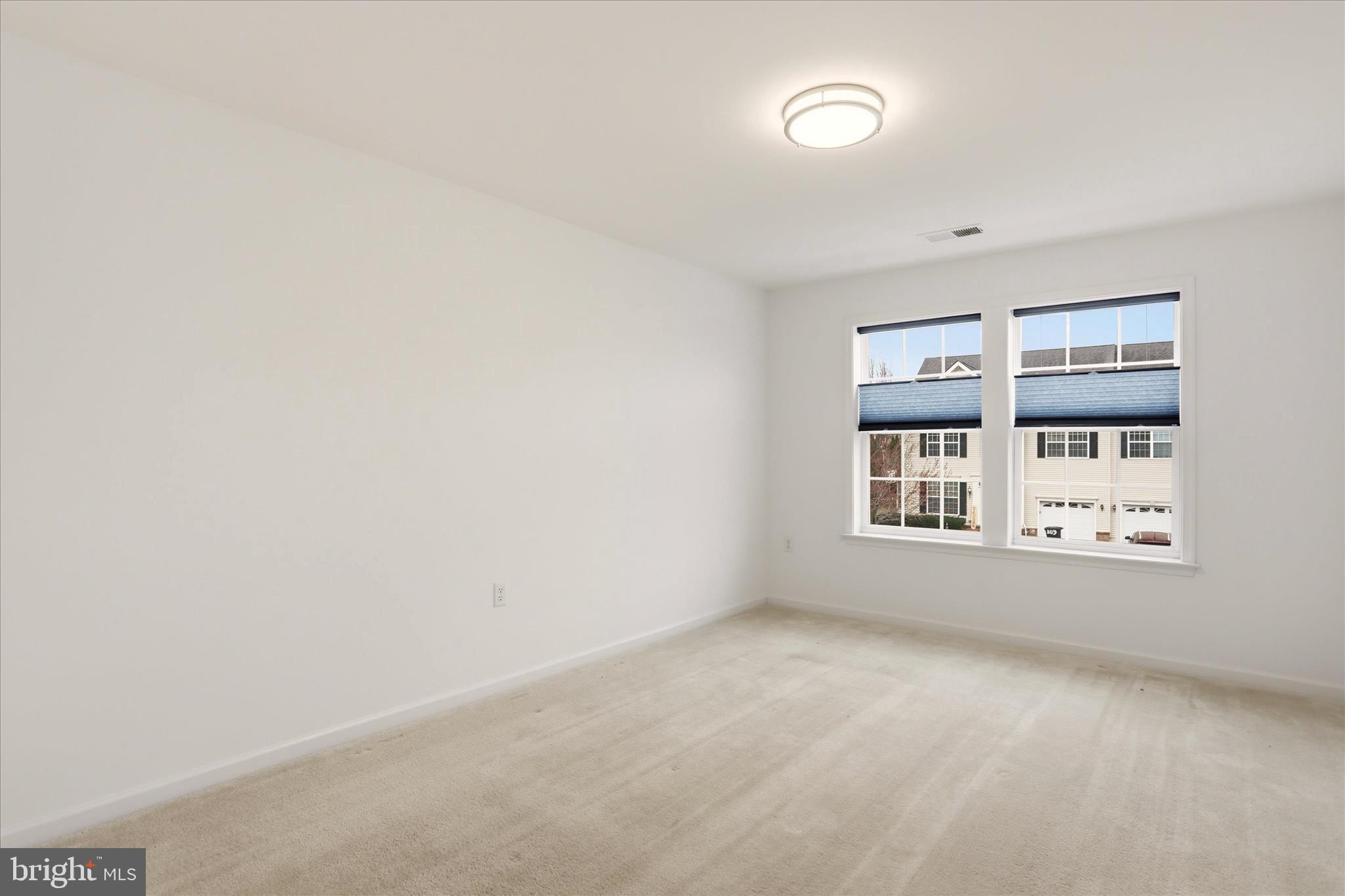 MARTINSBURG STATION - Residential