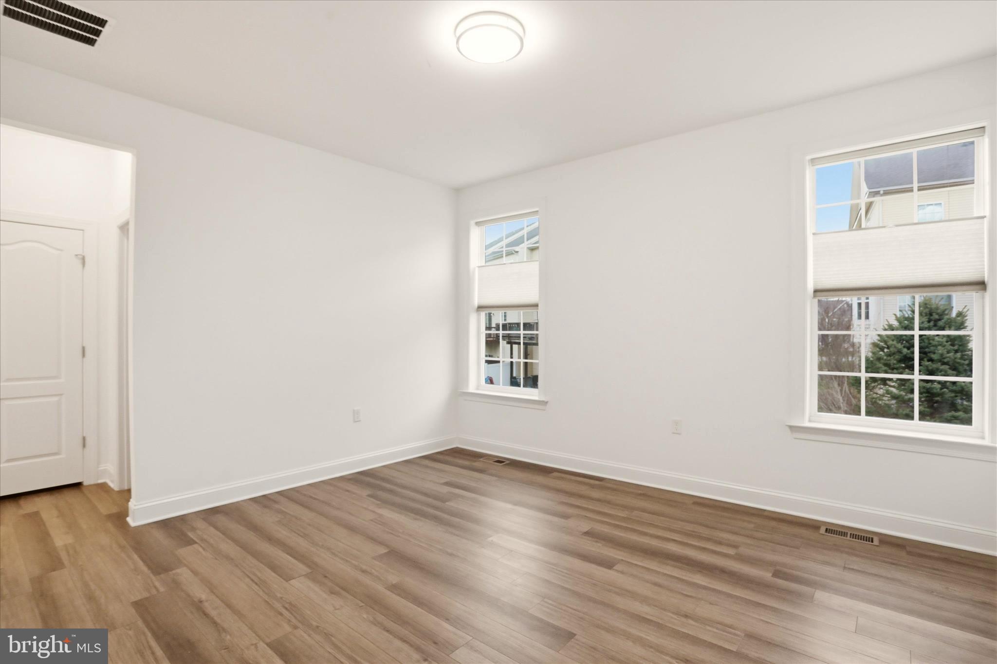 MARTINSBURG STATION - Residential