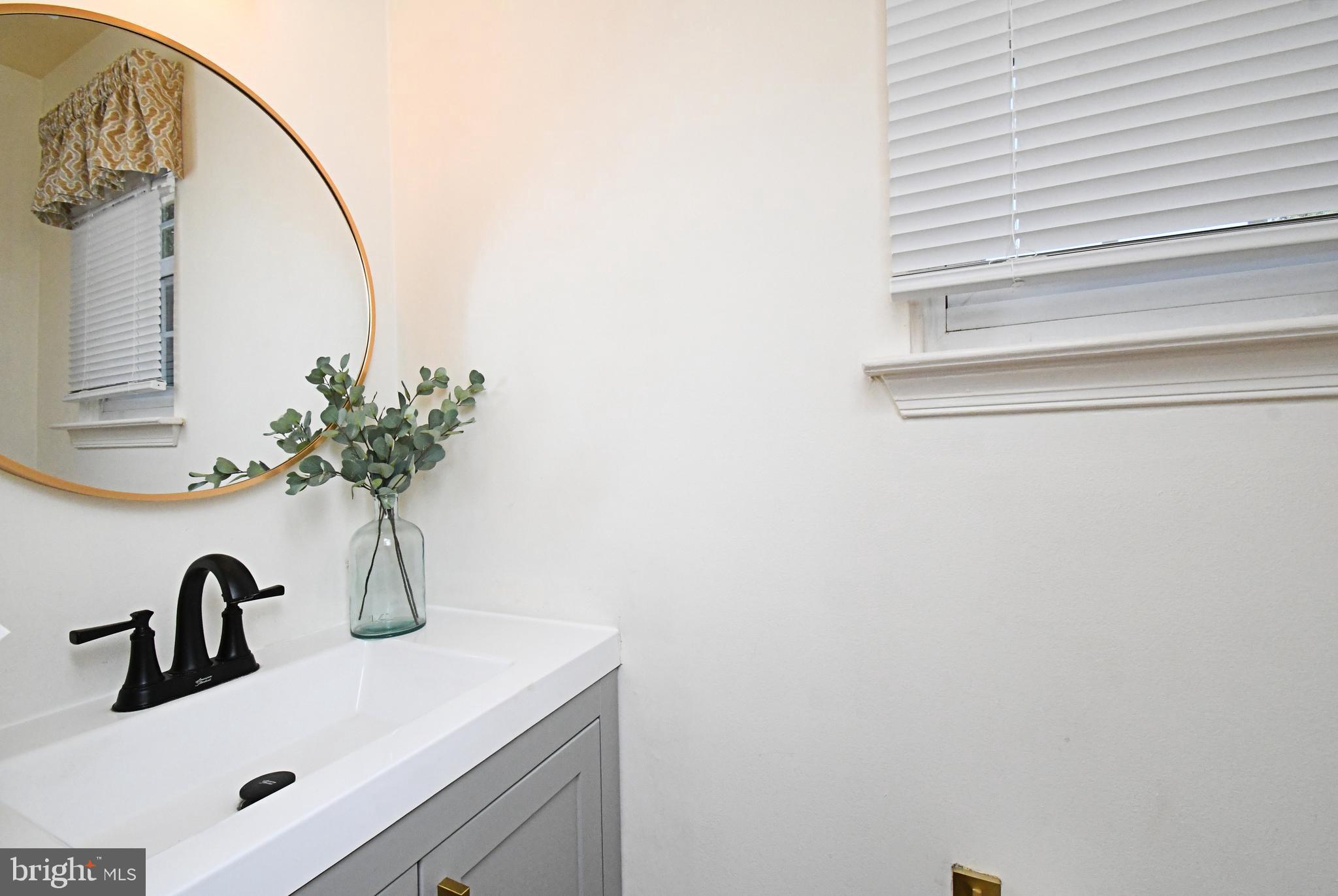 SILVER LAKE AT NEW - Residential