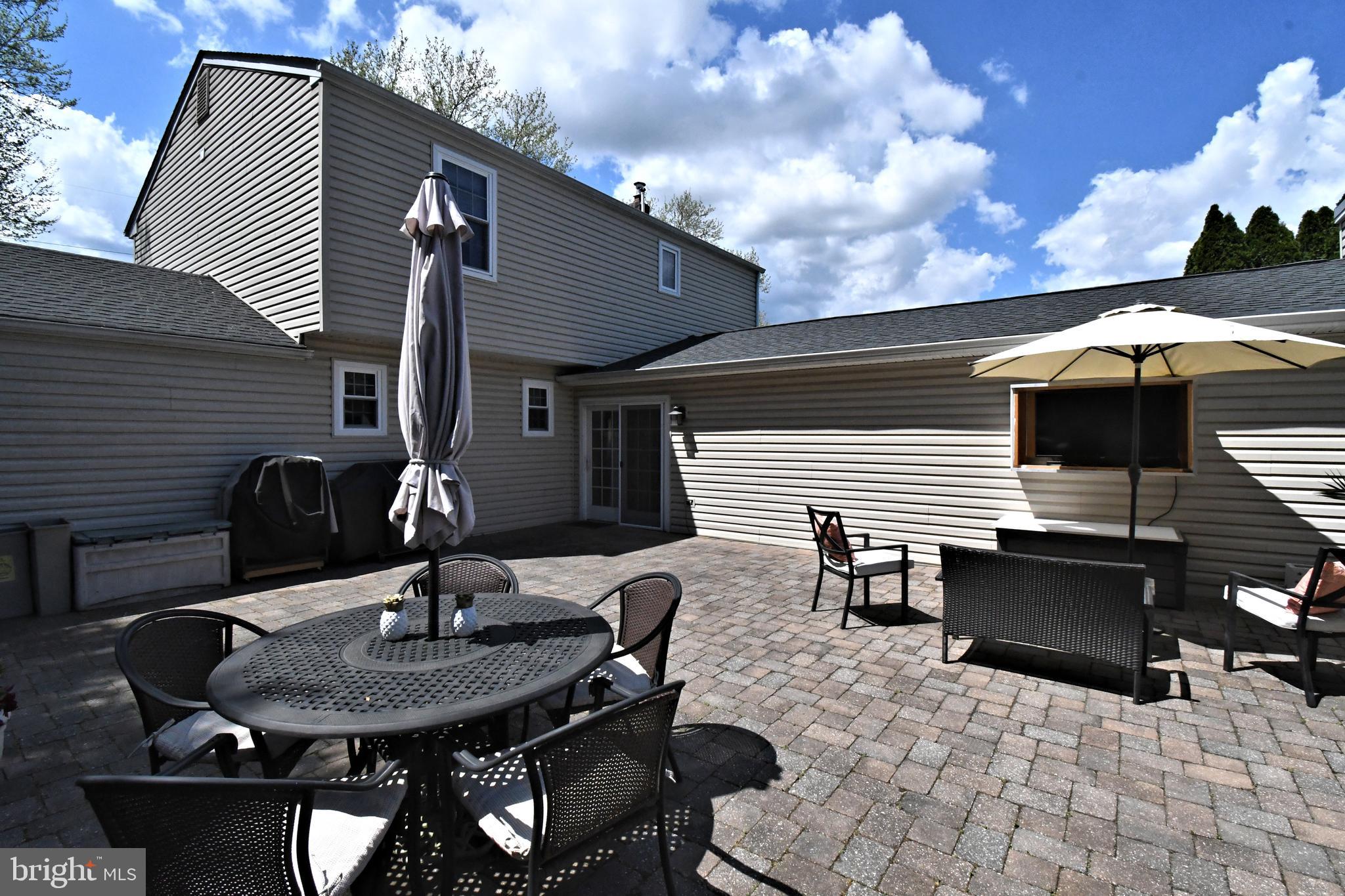 SILVER LAKE AT NEW - Residential