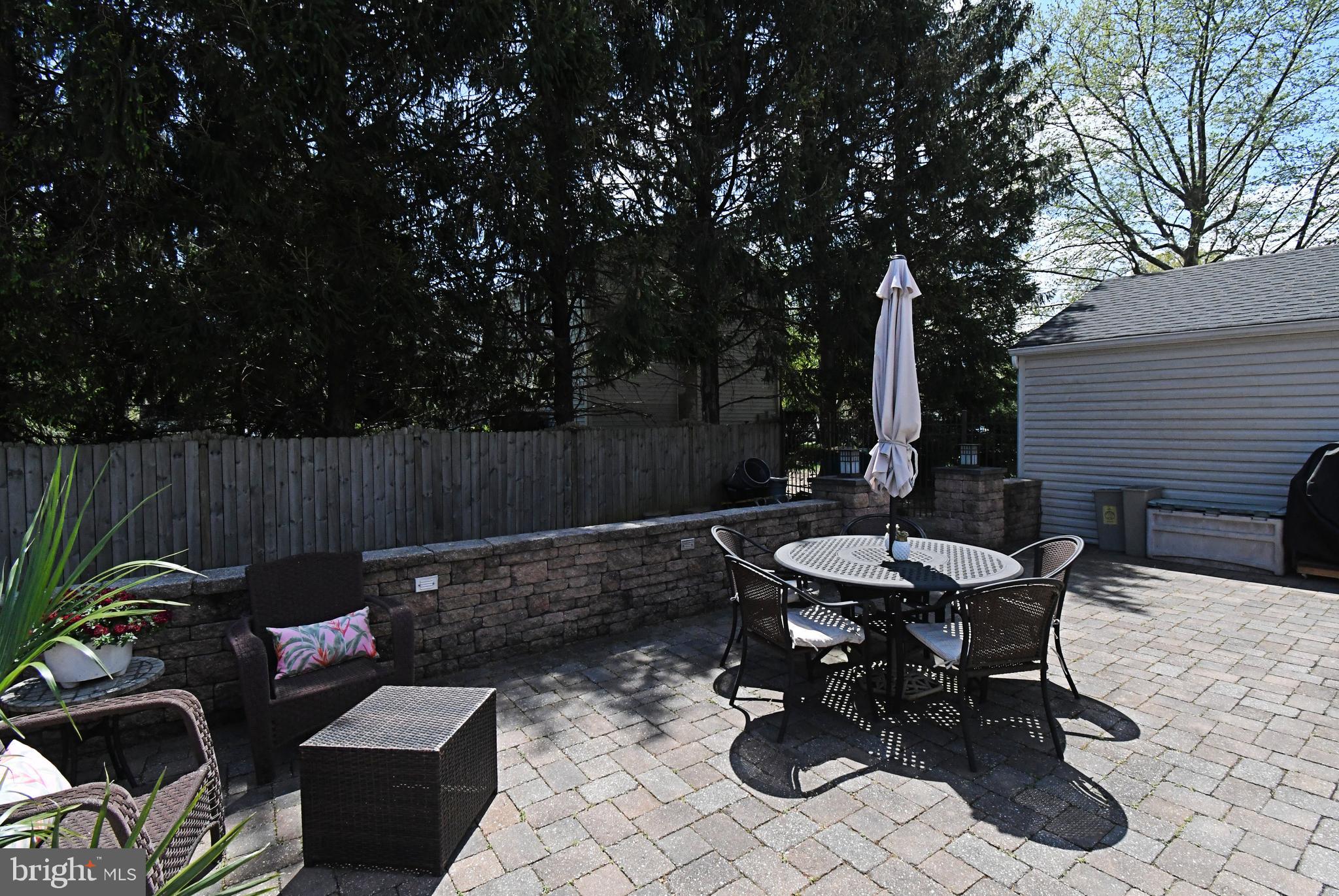 SILVER LAKE AT NEW - Residential