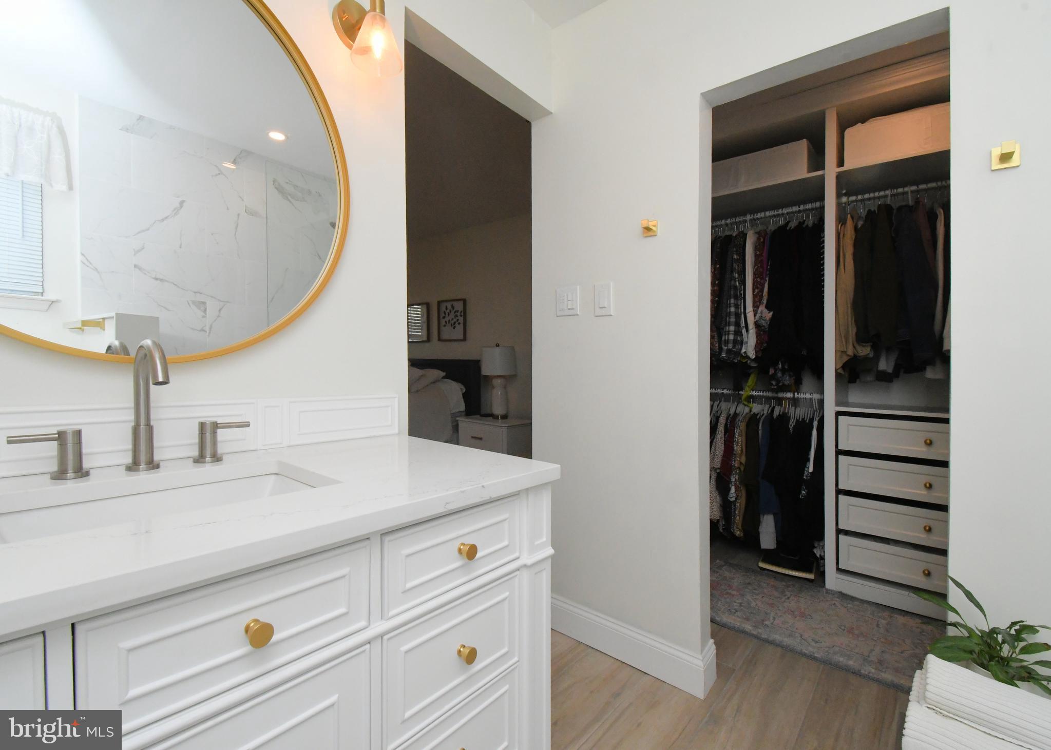 SILVER LAKE AT NEW - Residential