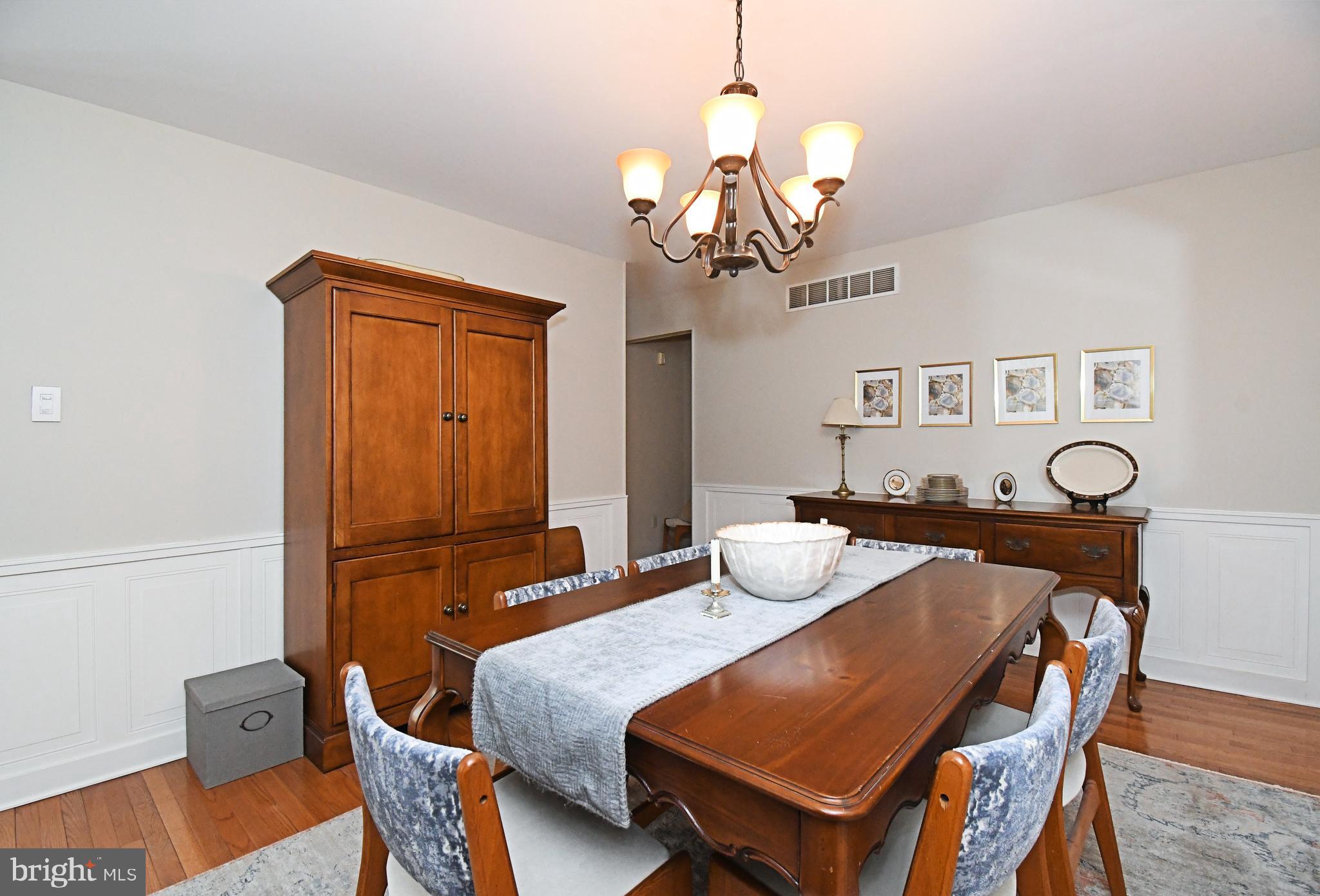 SILVER LAKE AT NEW - Residential