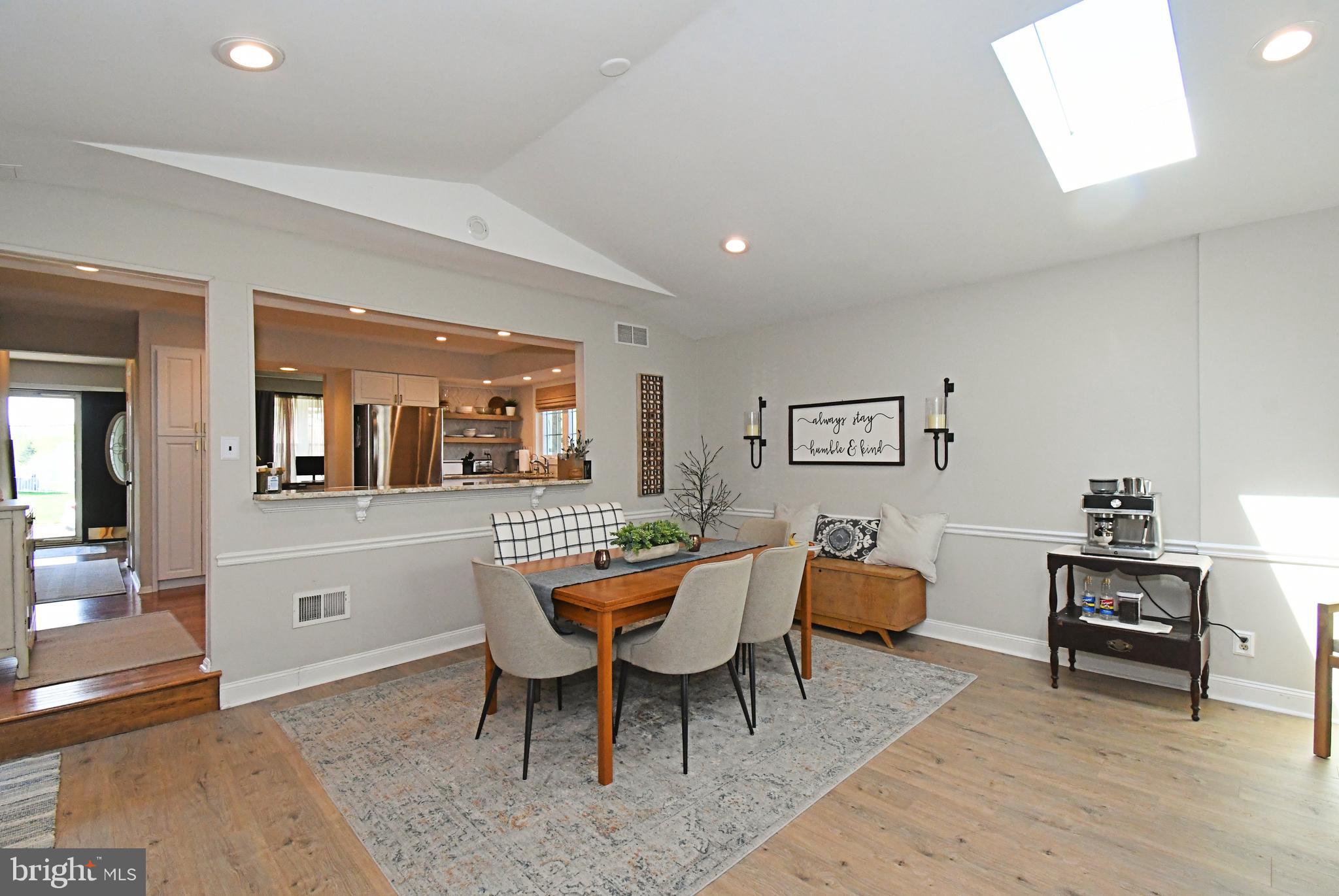 SILVER LAKE AT NEW - Residential