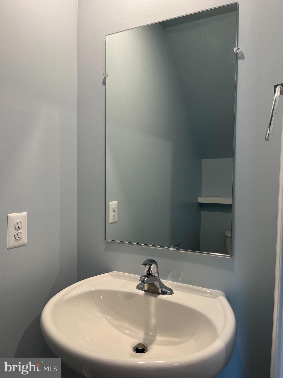 BROOKFIELD ON THE POTOMAC - Residential Lease