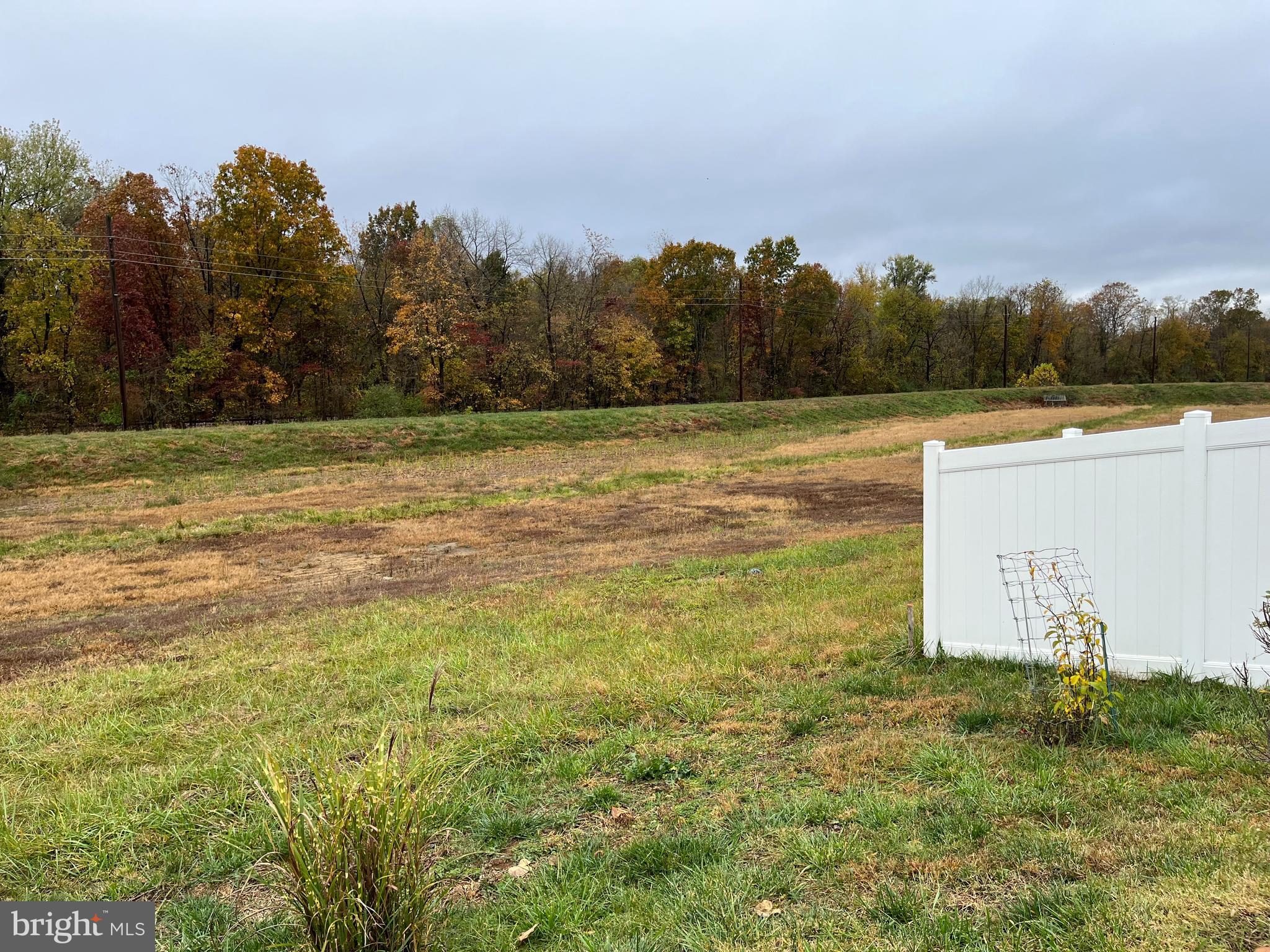 BROOKFIELD ON THE POTOMAC - Residential Lease