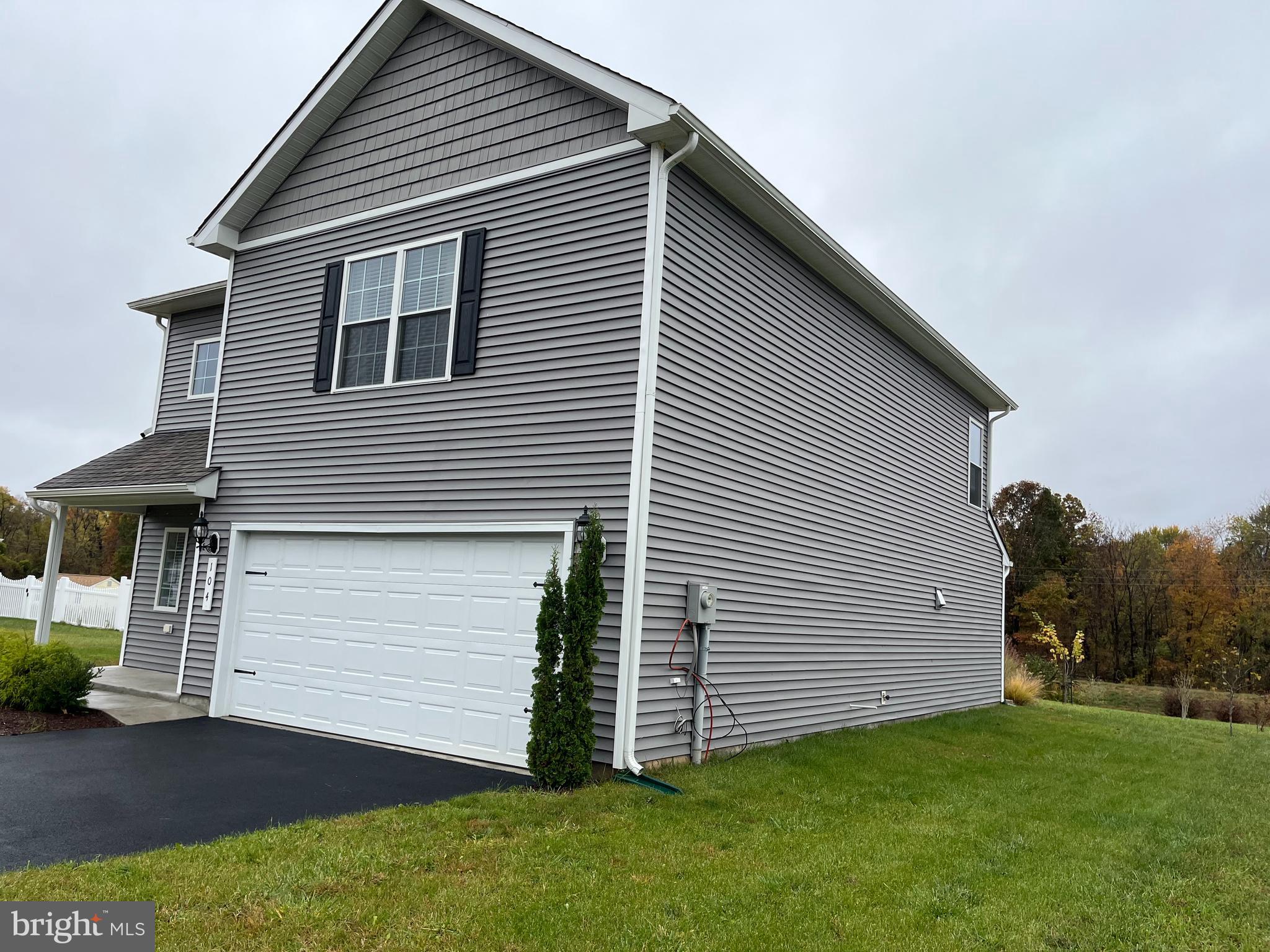 BROOKFIELD ON THE POTOMAC - Residential Lease