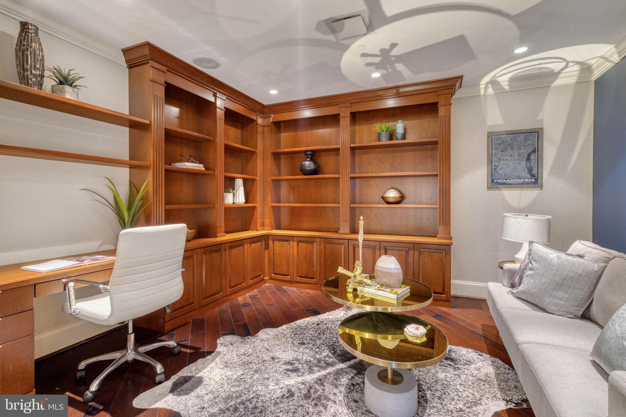 RITTENHOUSE SQUARE - Residential