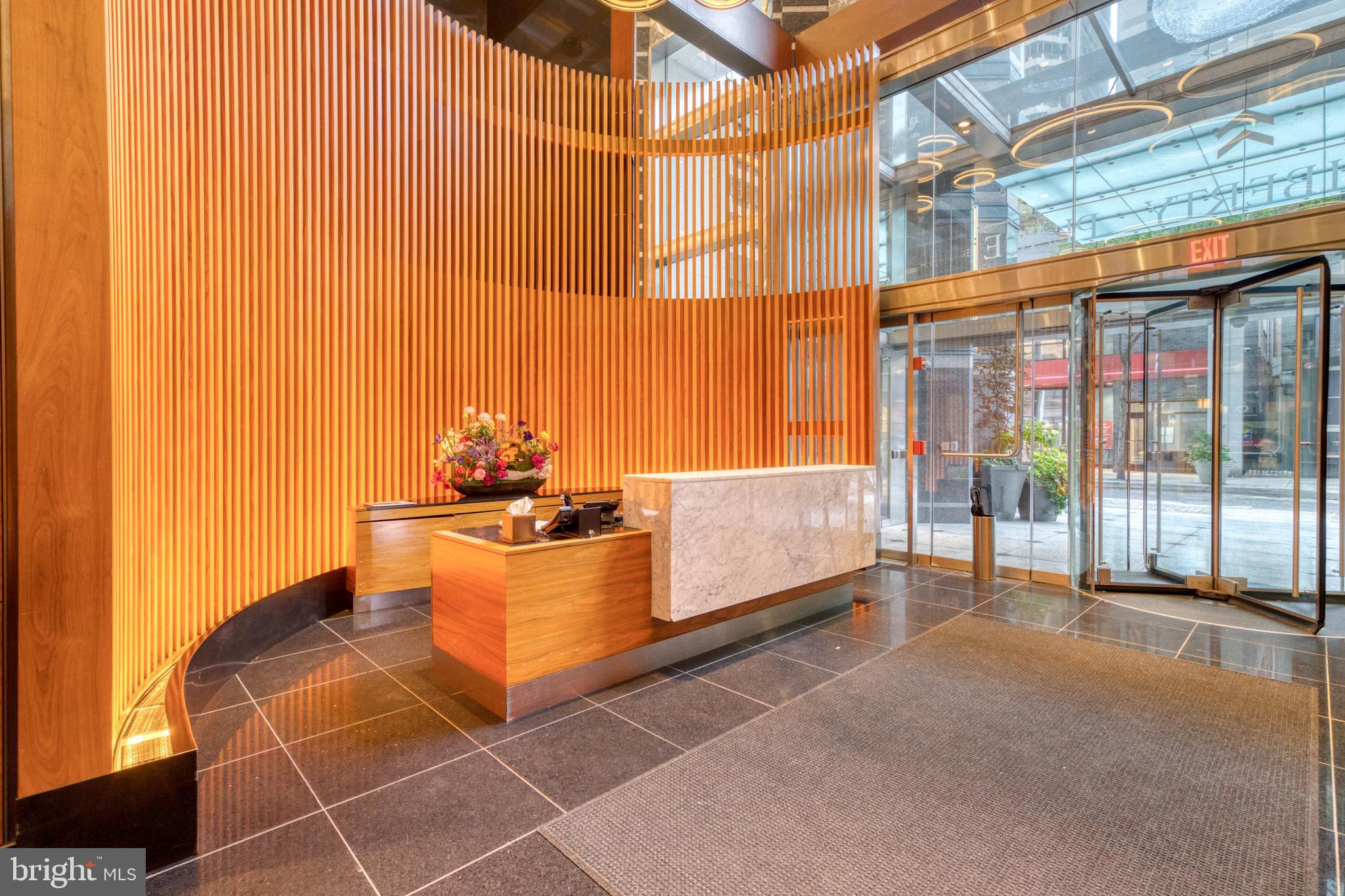 RITTENHOUSE SQUARE - Residential