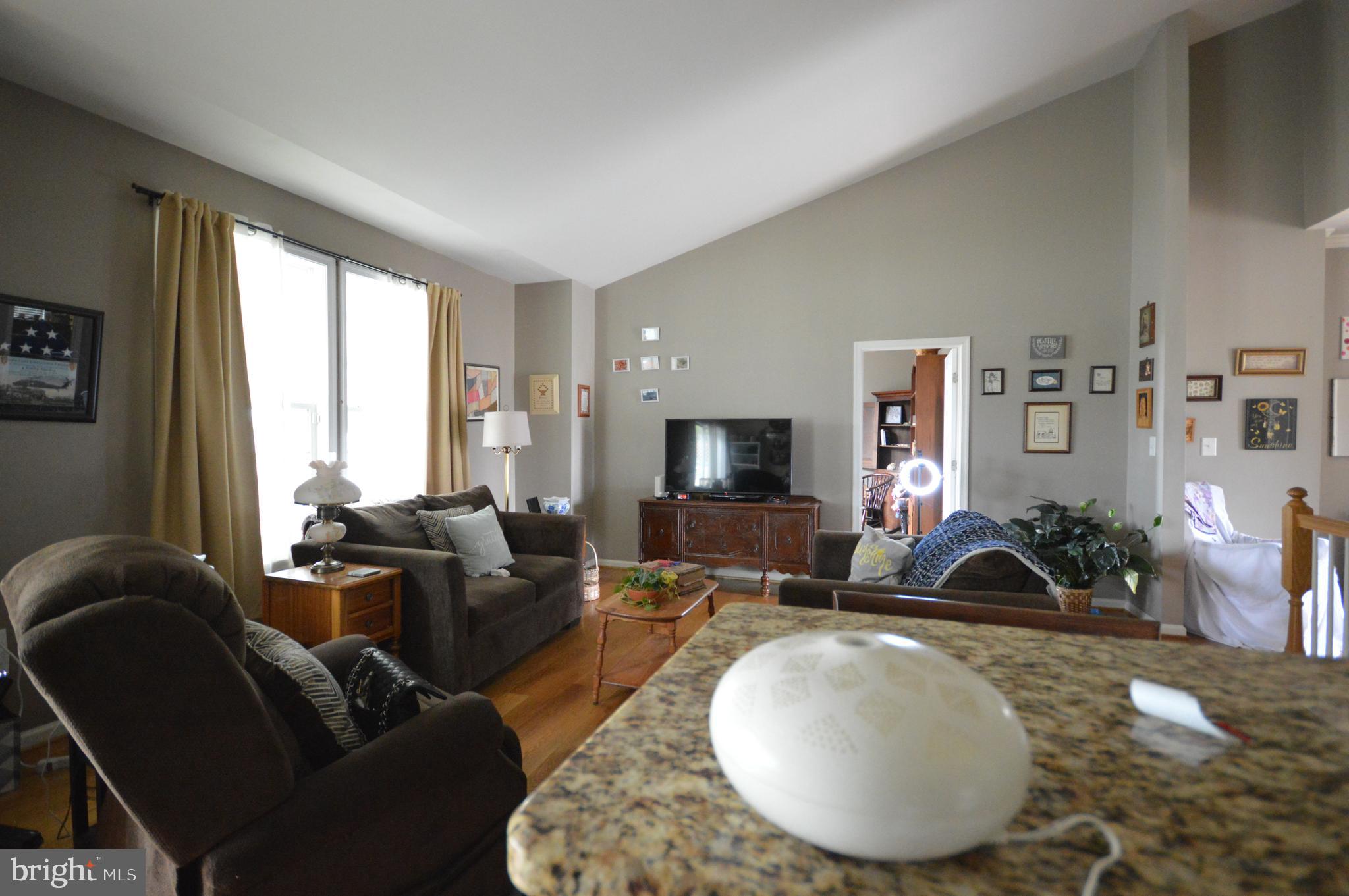 BENTWOOD ESTATES - Residential