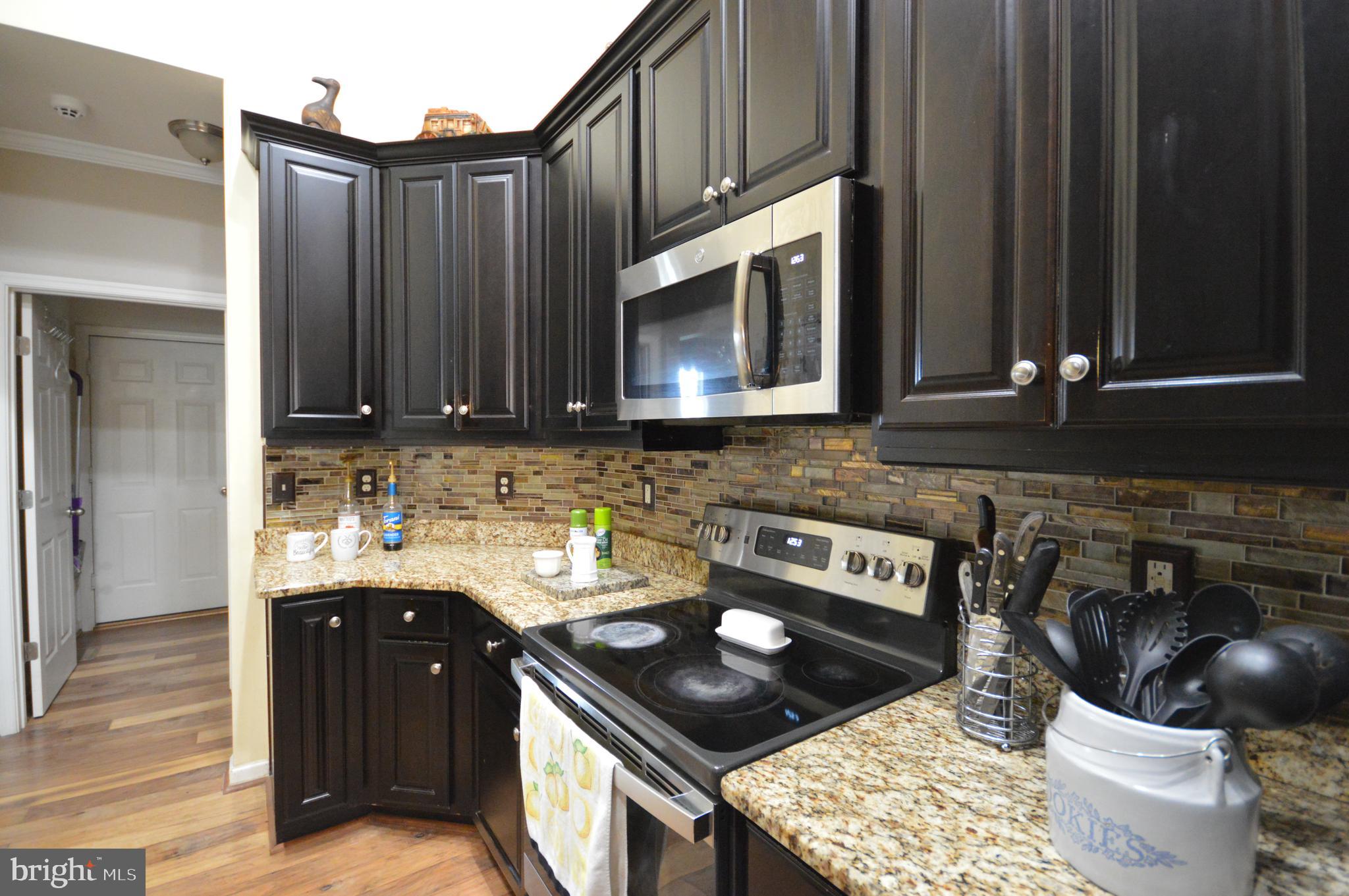 BENTWOOD ESTATES - Residential