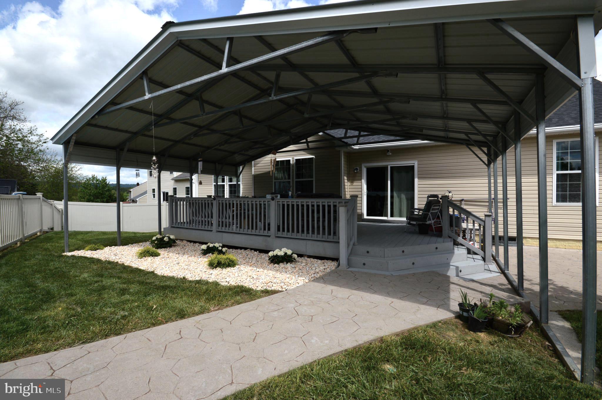 BENTWOOD ESTATES - Residential