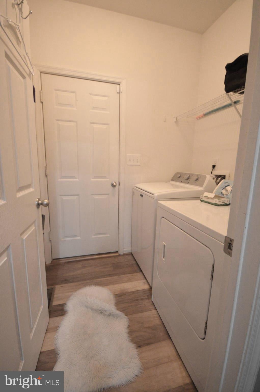 BENTWOOD ESTATES - Residential