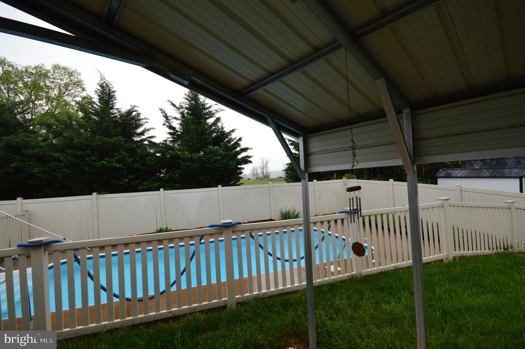 BENTWOOD ESTATES - Residential