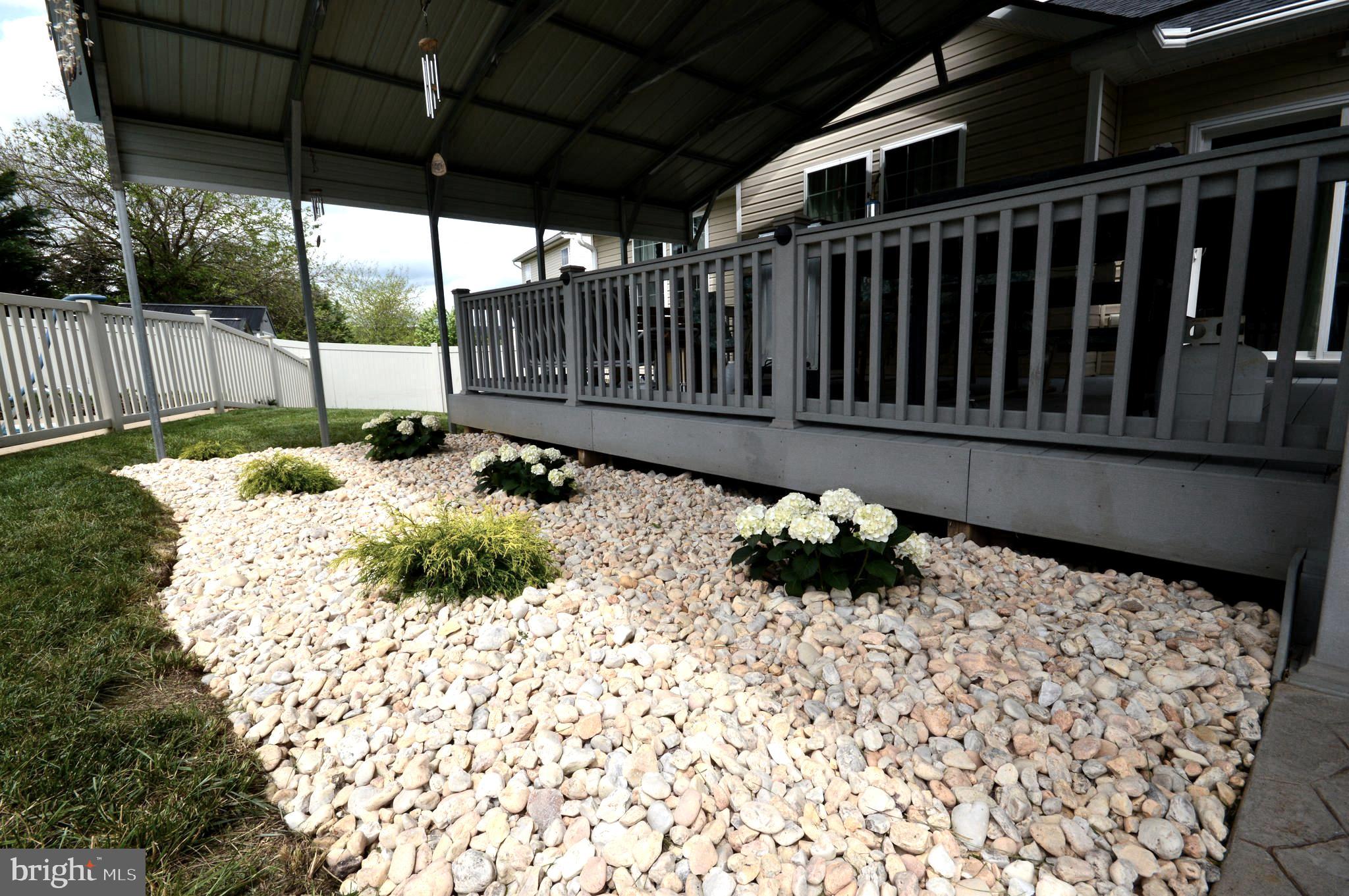 BENTWOOD ESTATES - Residential