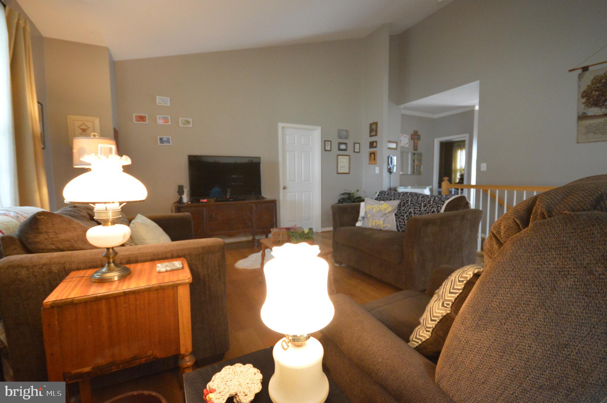 BENTWOOD ESTATES - Residential