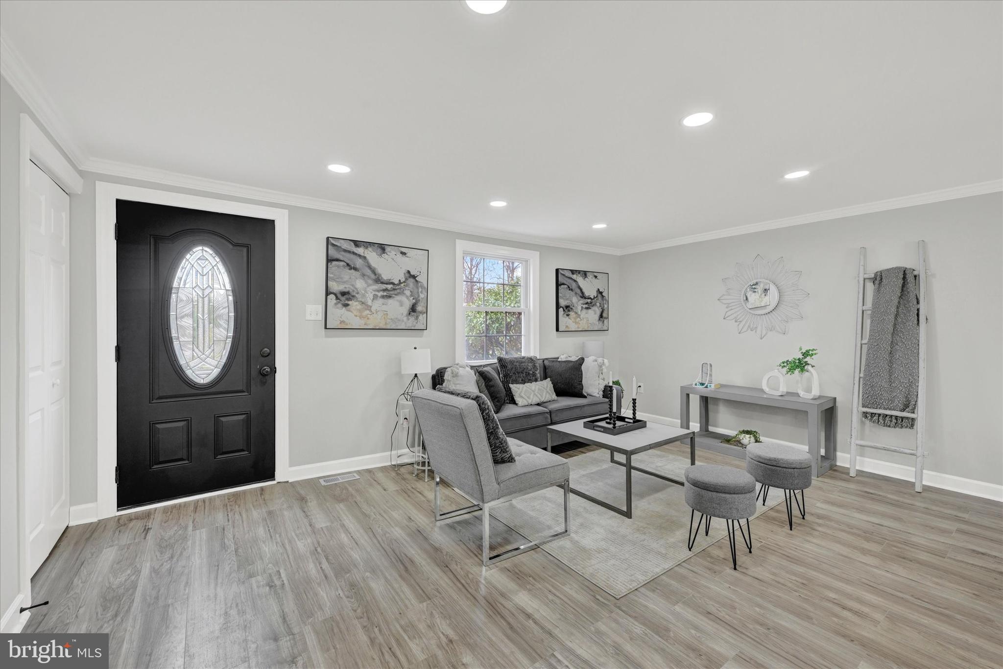 BROOKSIDE MANOR - Residential