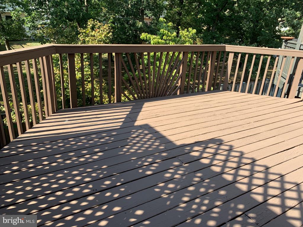 PARADISE - Residential Lease