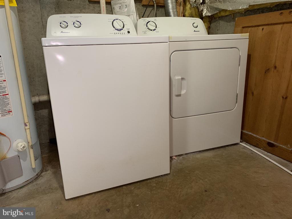 PARADISE - Residential Lease