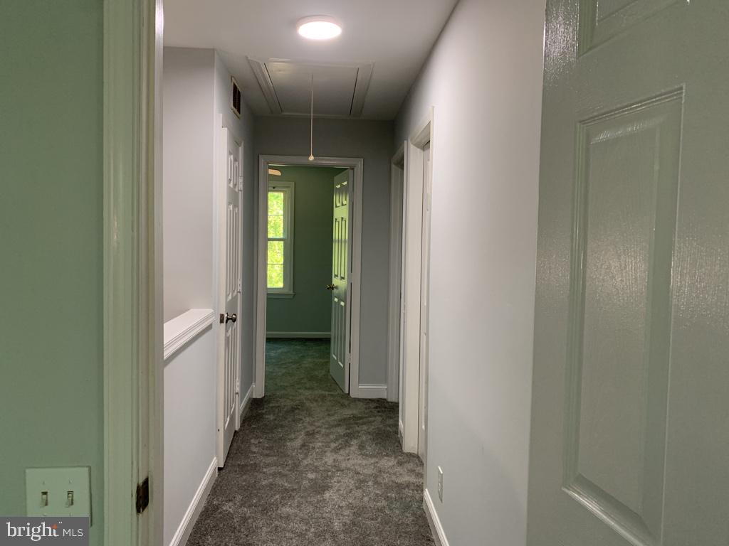 PARADISE - Residential Lease