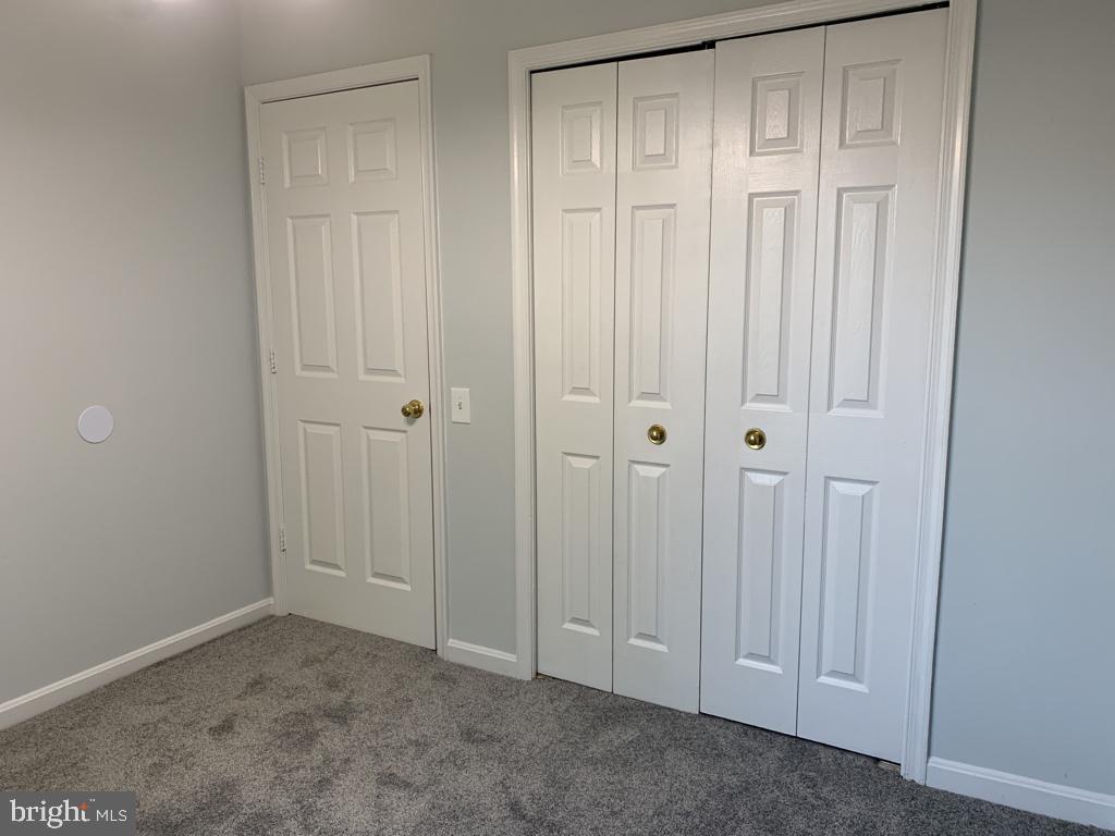 PARADISE - Residential Lease