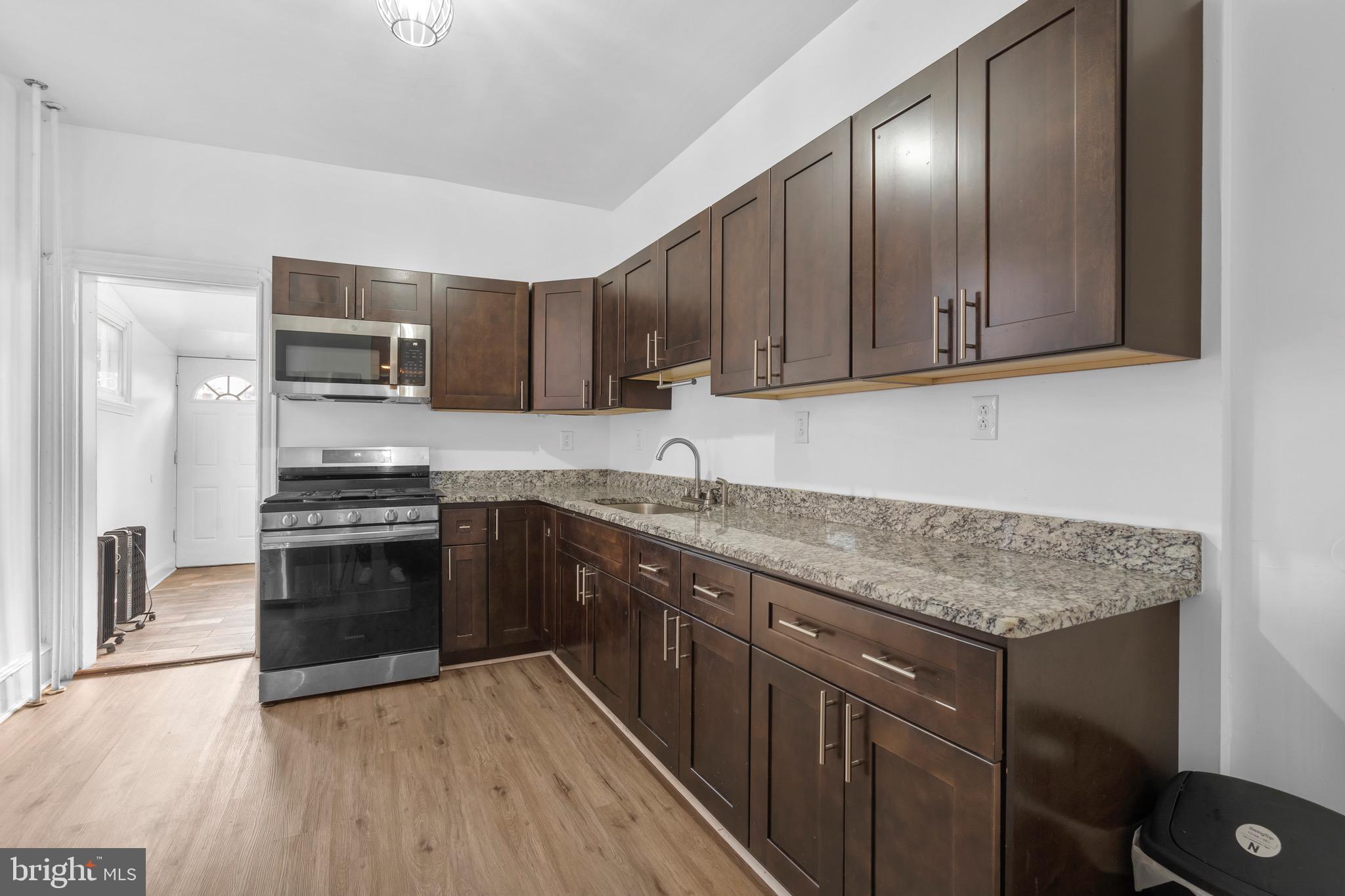 PHILADELPHIA - Residential