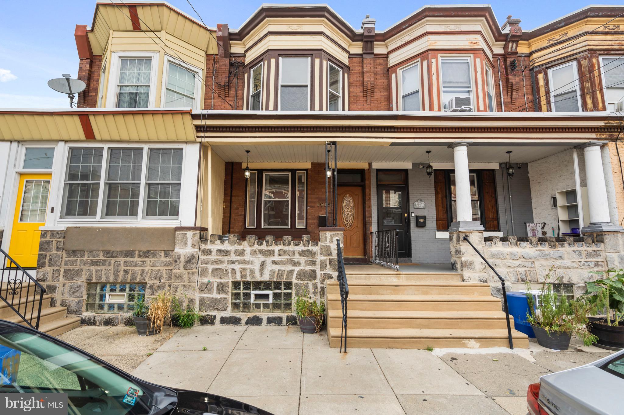 PHILADELPHIA - Residential