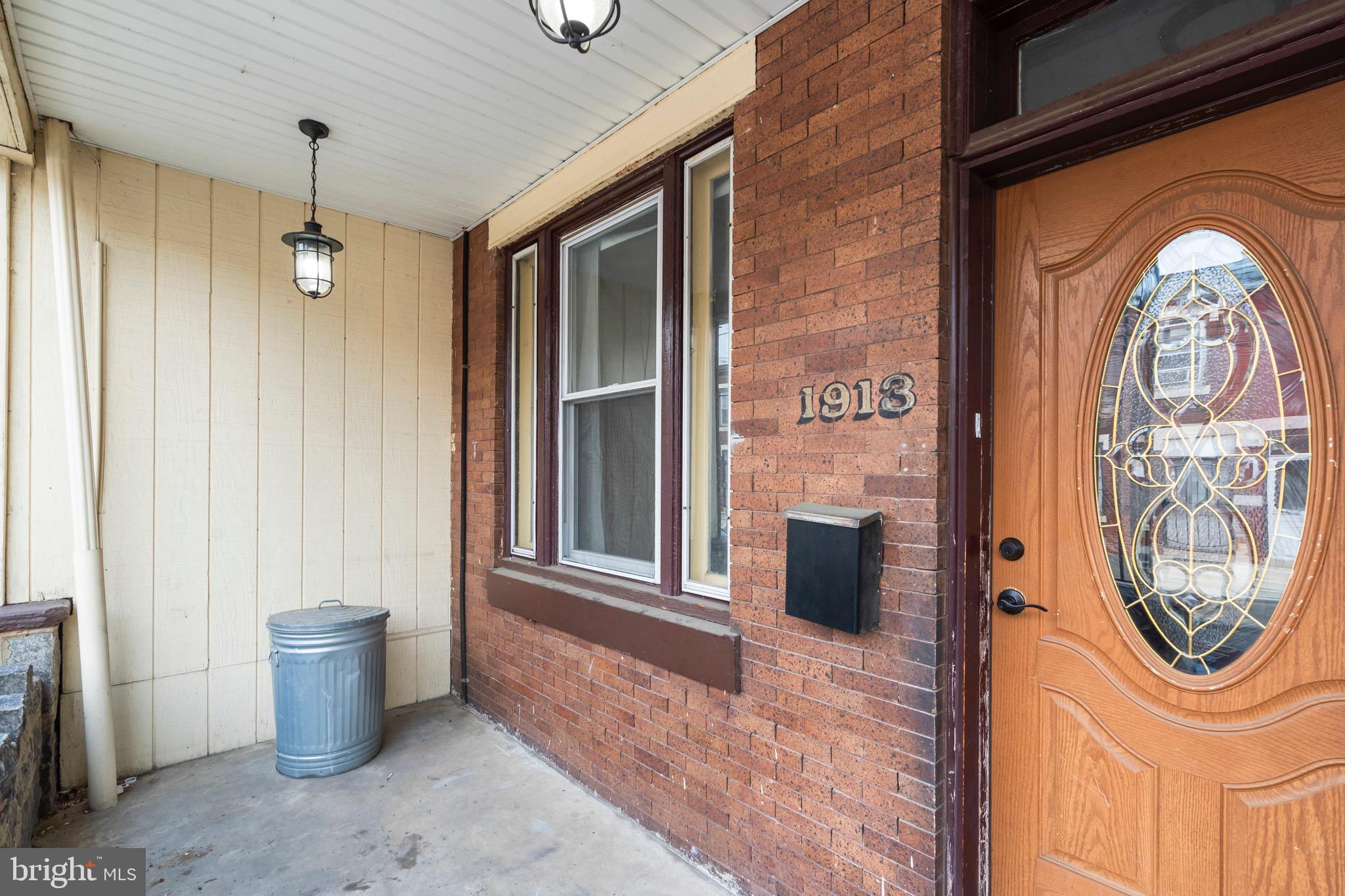 PHILADELPHIA - Residential