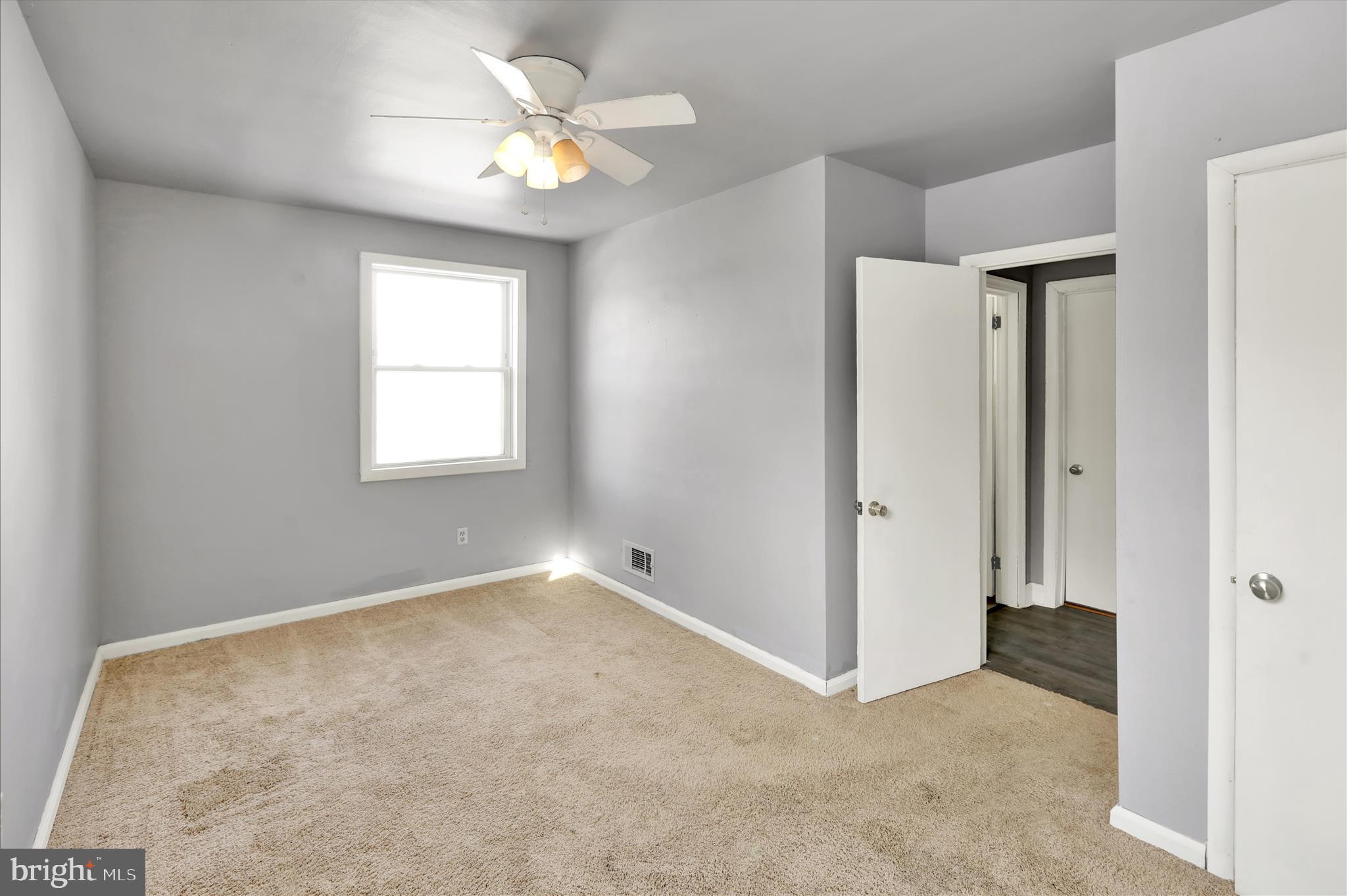 MOHNTON LAWN - Residential