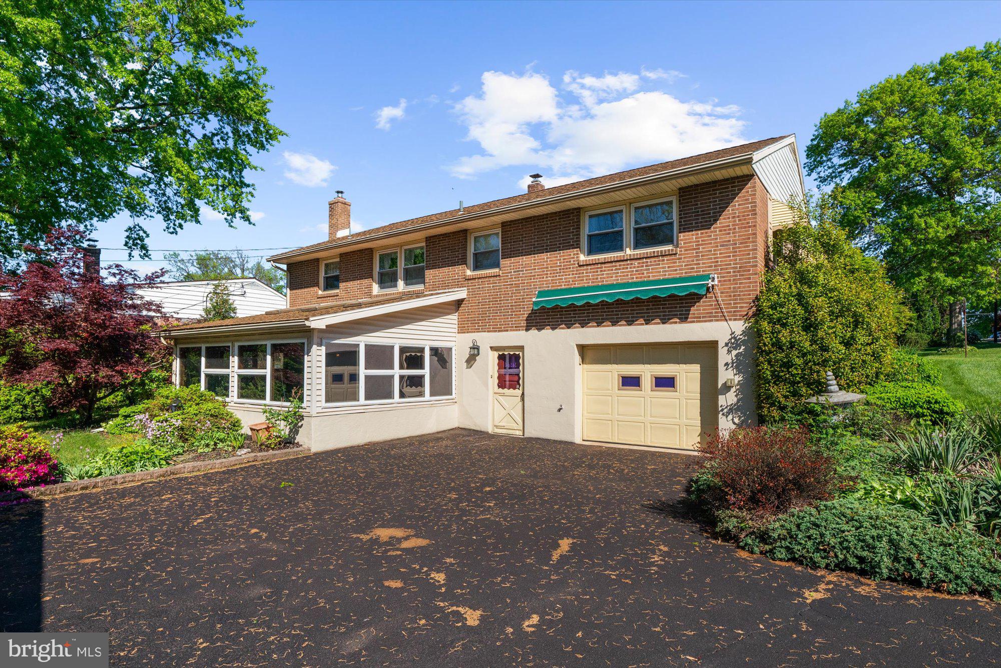 RIVERVIEW PARK - Residential