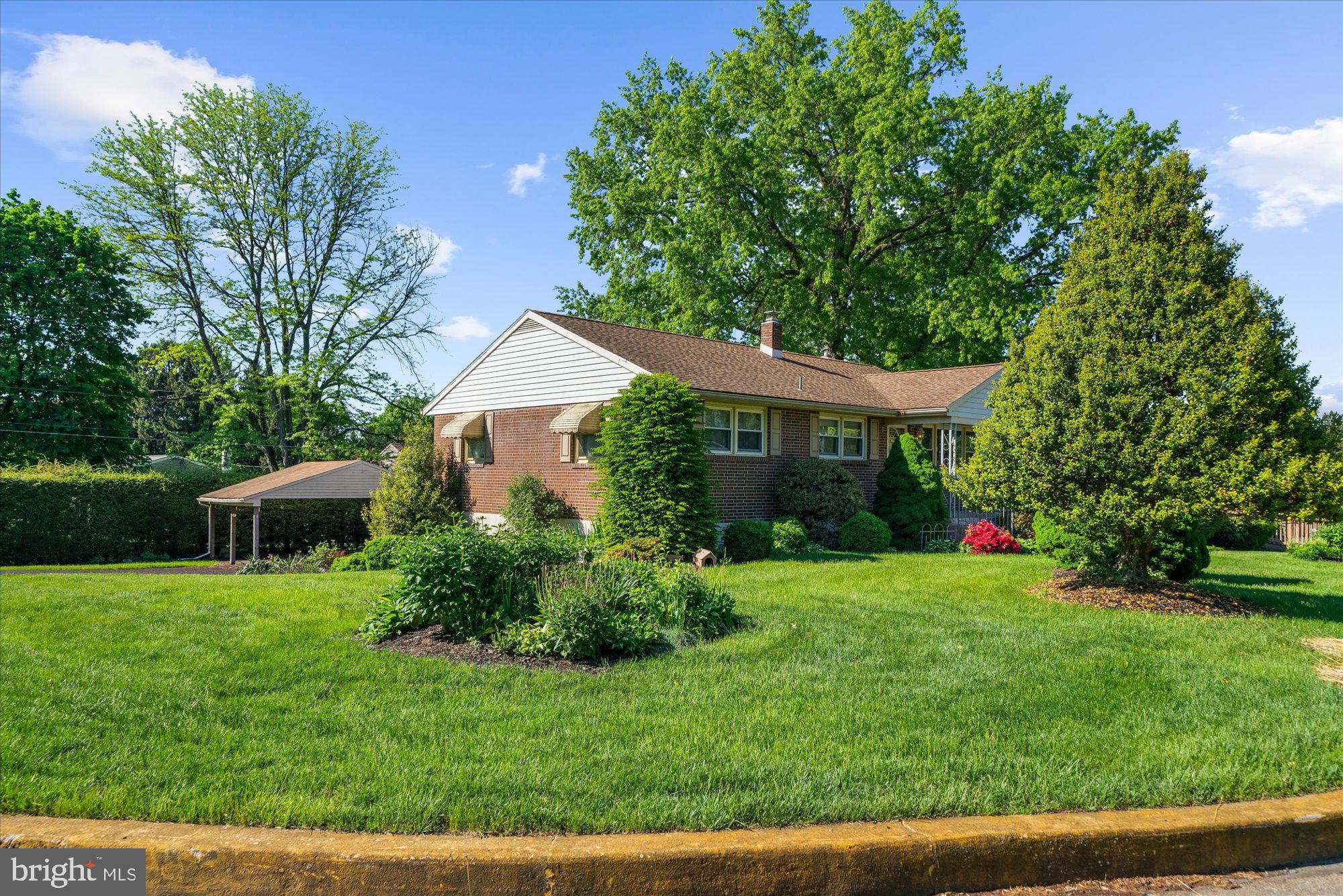 RIVERVIEW PARK - Residential