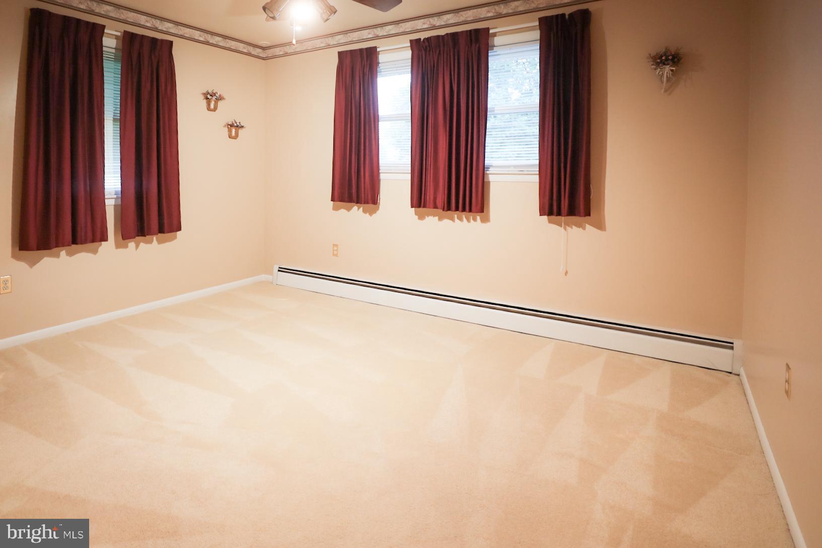 RIVERVIEW PARK - Residential