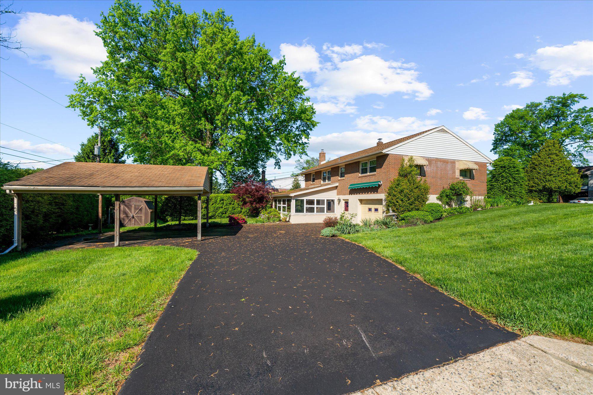 RIVERVIEW PARK - Residential