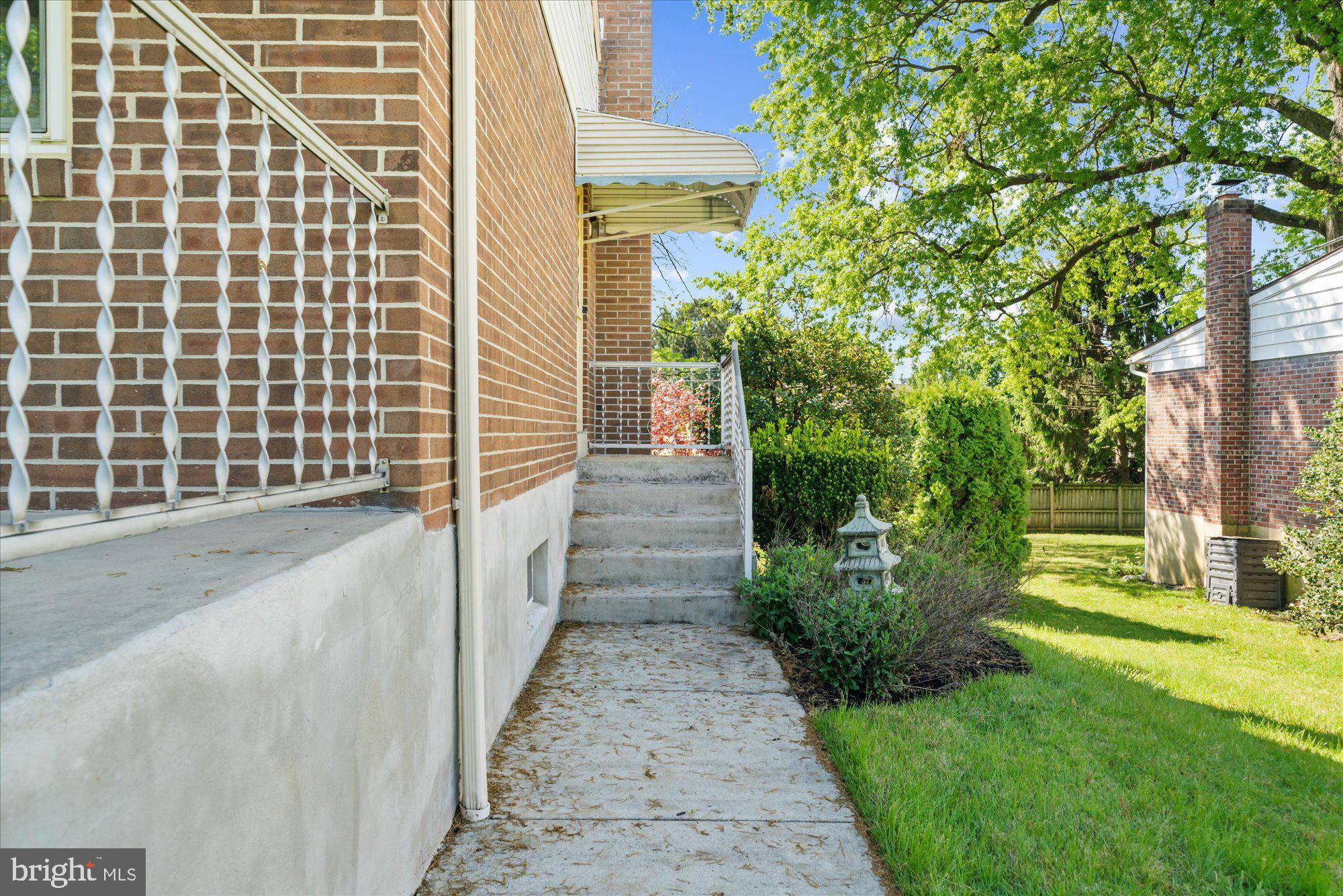 RIVERVIEW PARK - Residential