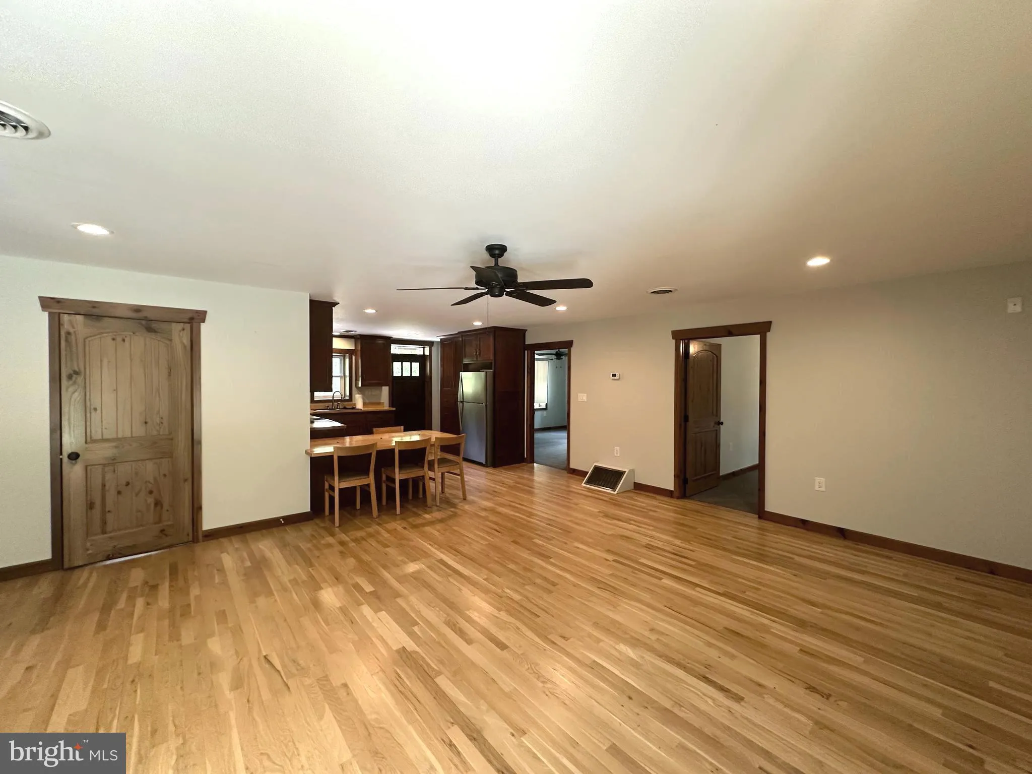 Frederick, Maryland 21703, United States, 2 Bedrooms Bedrooms, ,2 BathroomsBathrooms,Residential,Active,123505