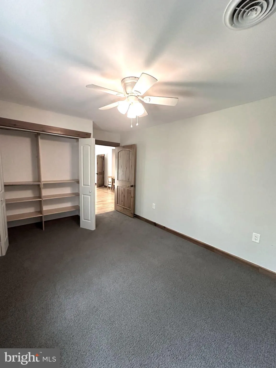 Frederick, Maryland 21703, United States, 2 Bedrooms Bedrooms, ,2 BathroomsBathrooms,Residential,Active,123505
