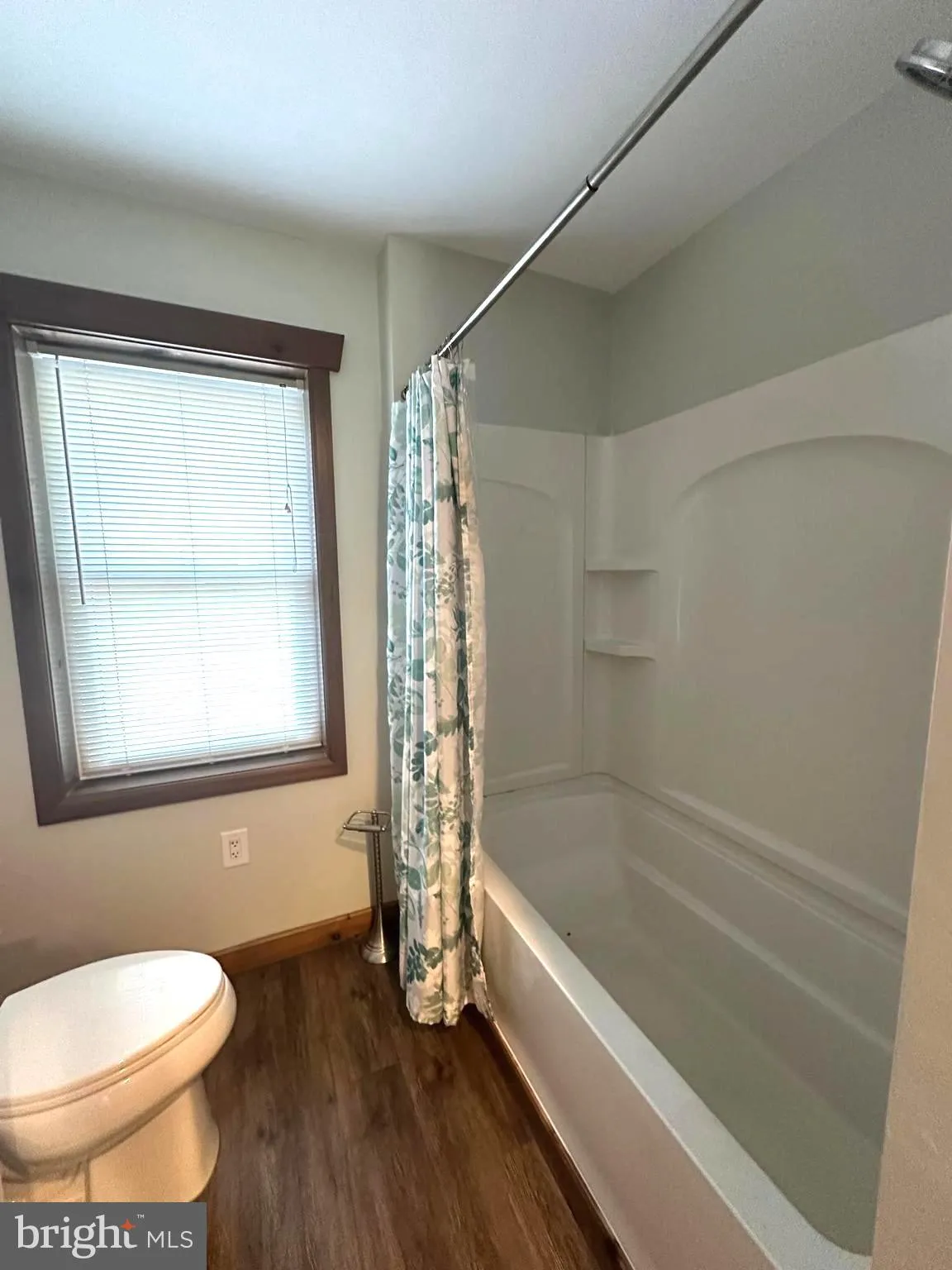 Frederick, Maryland 21703, United States, 2 Bedrooms Bedrooms, ,2 BathroomsBathrooms,Residential,Active,123505