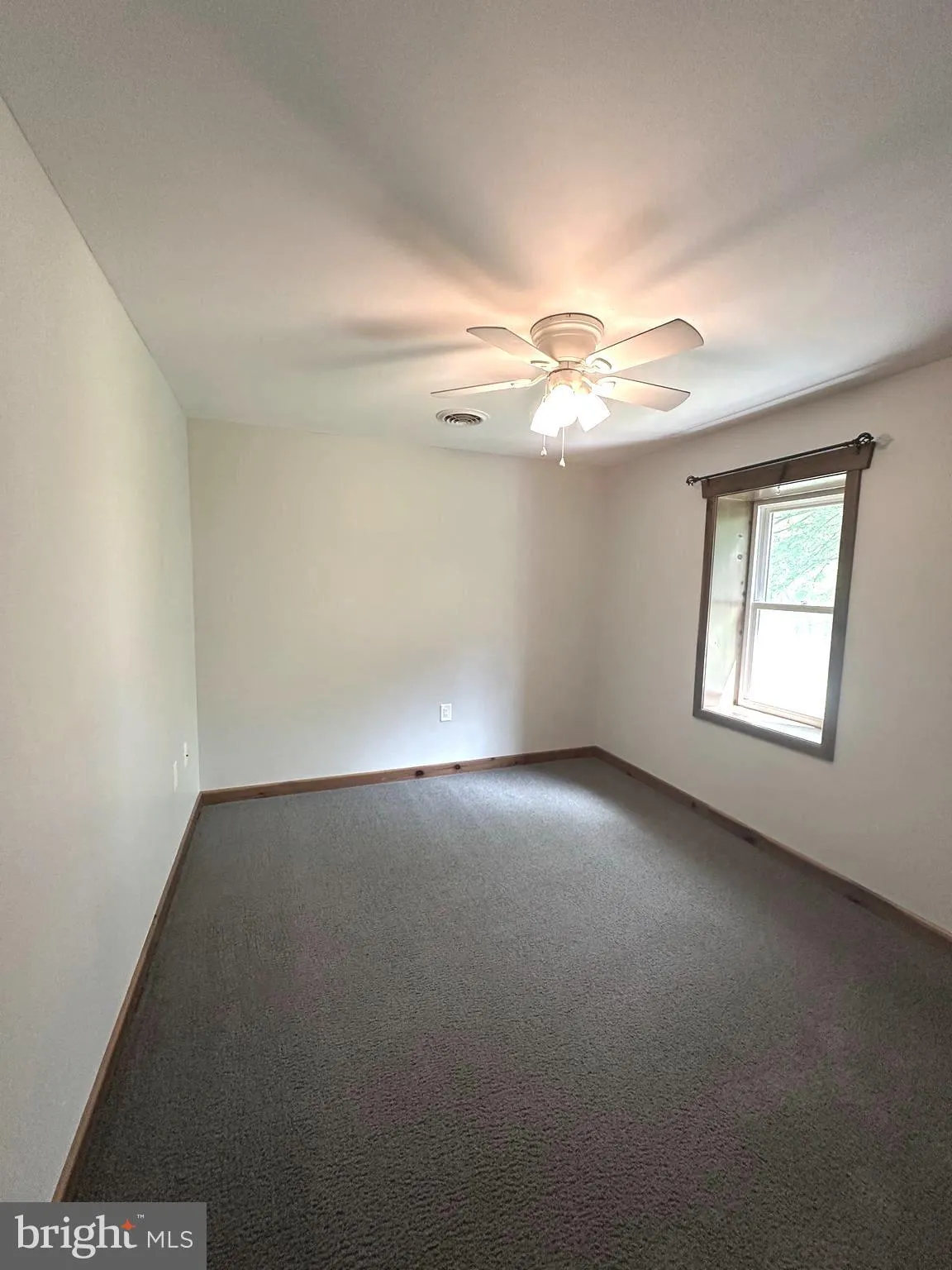 Frederick, Maryland 21703, United States, 2 Bedrooms Bedrooms, ,2 BathroomsBathrooms,Residential,Active,123505