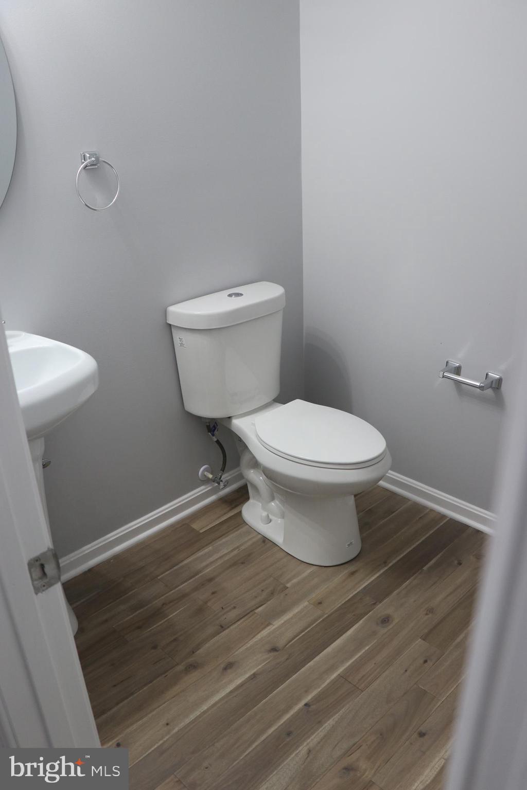 ROLLING MEADOWS SUB - Residential