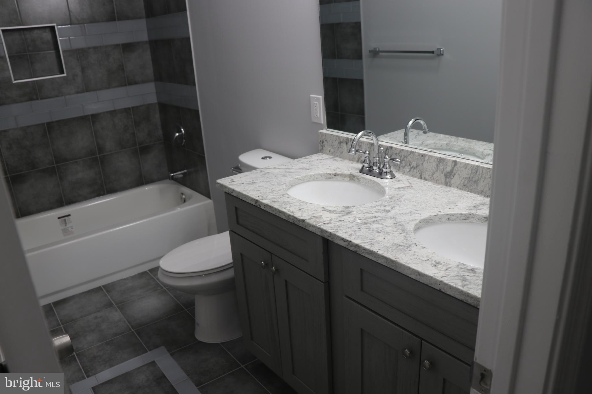 ROLLING MEADOWS SUB - Residential