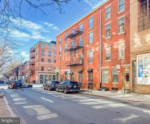 Condo For Rent - 302 Race #2<br/> PHILADELPHIA, PA 19106