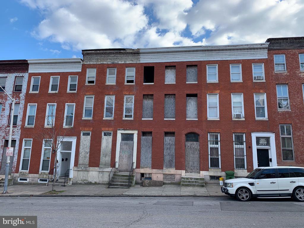 FRANKLIN SQUARE HISTORIC DISTRICT - Residential