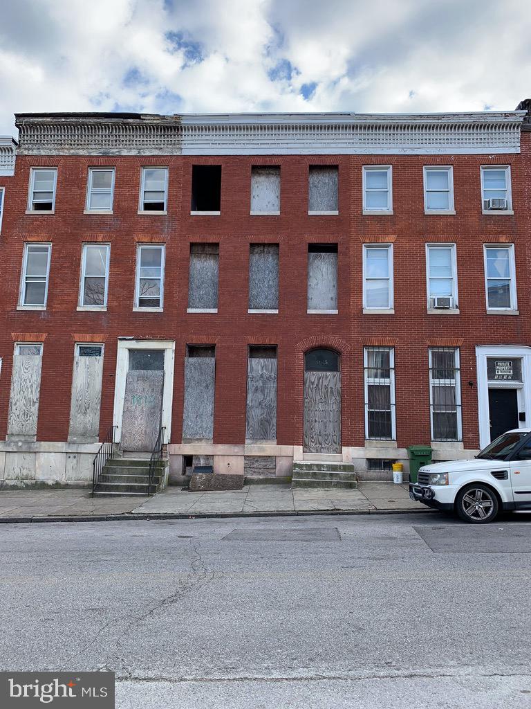 FRANKLIN SQUARE HISTORIC DISTRICT - Residential