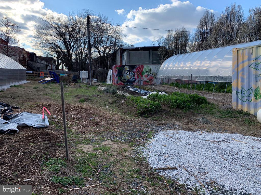 FRANKLIN SQUARE HISTORIC DISTRICT - Residential