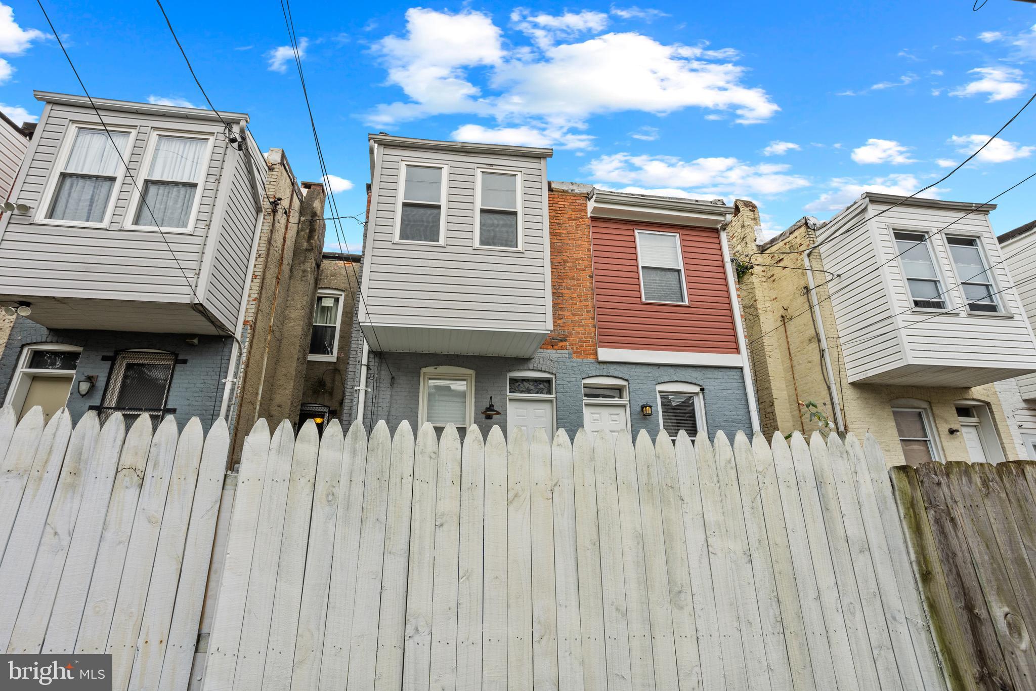 CHARLES VILLAGE - Residential