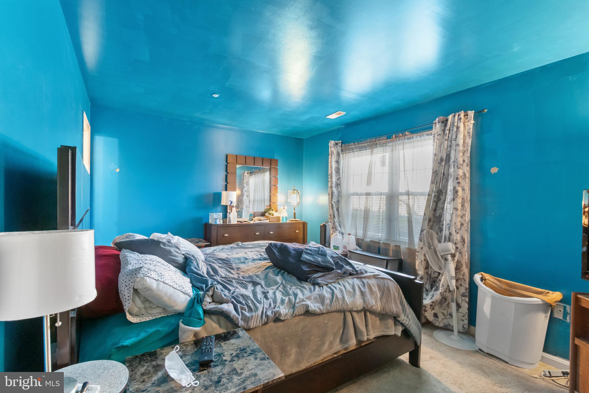 FOUNDERS WOODS CONDO - Residential